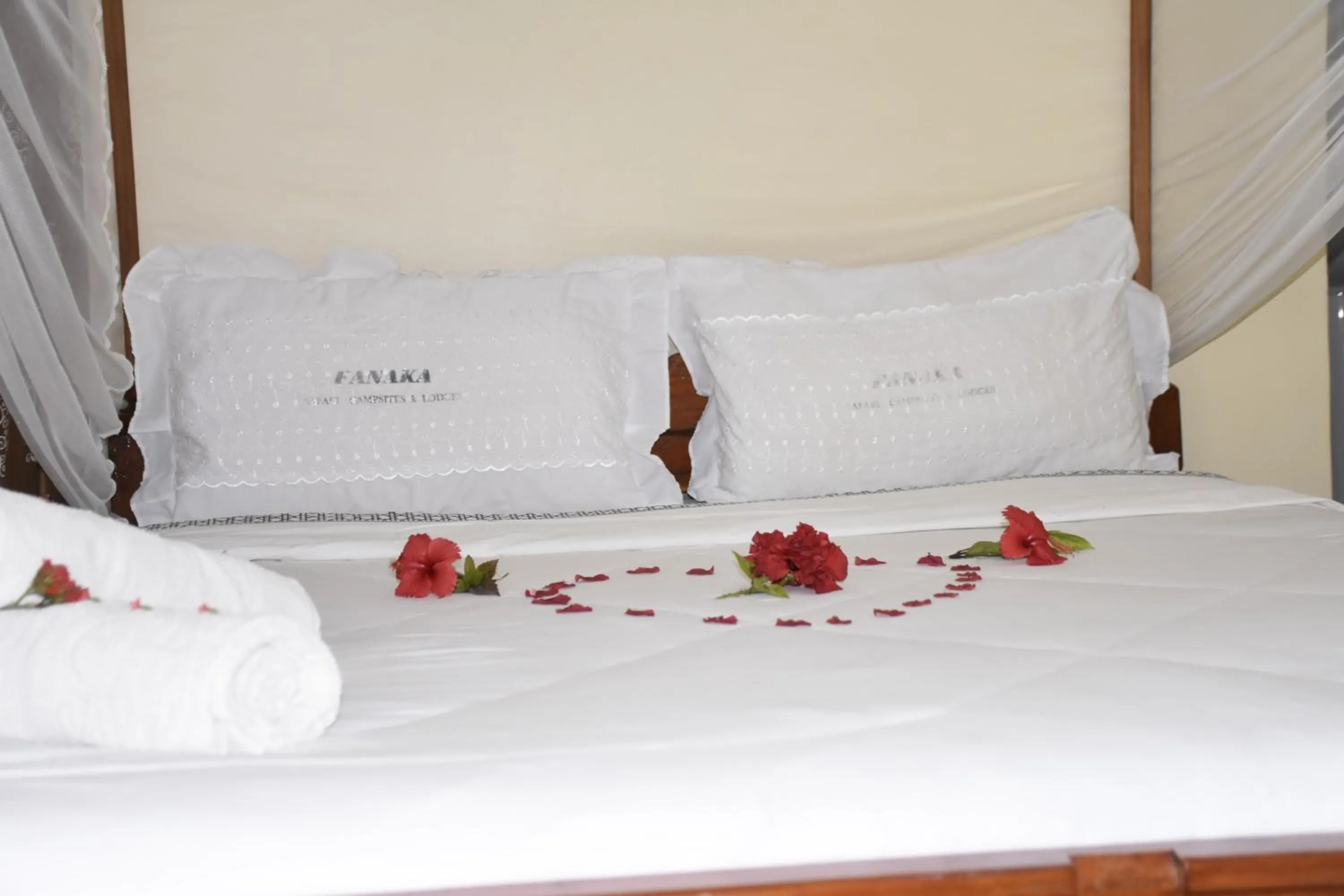 Bed in Fanaka Safaris Campsite & Lodges