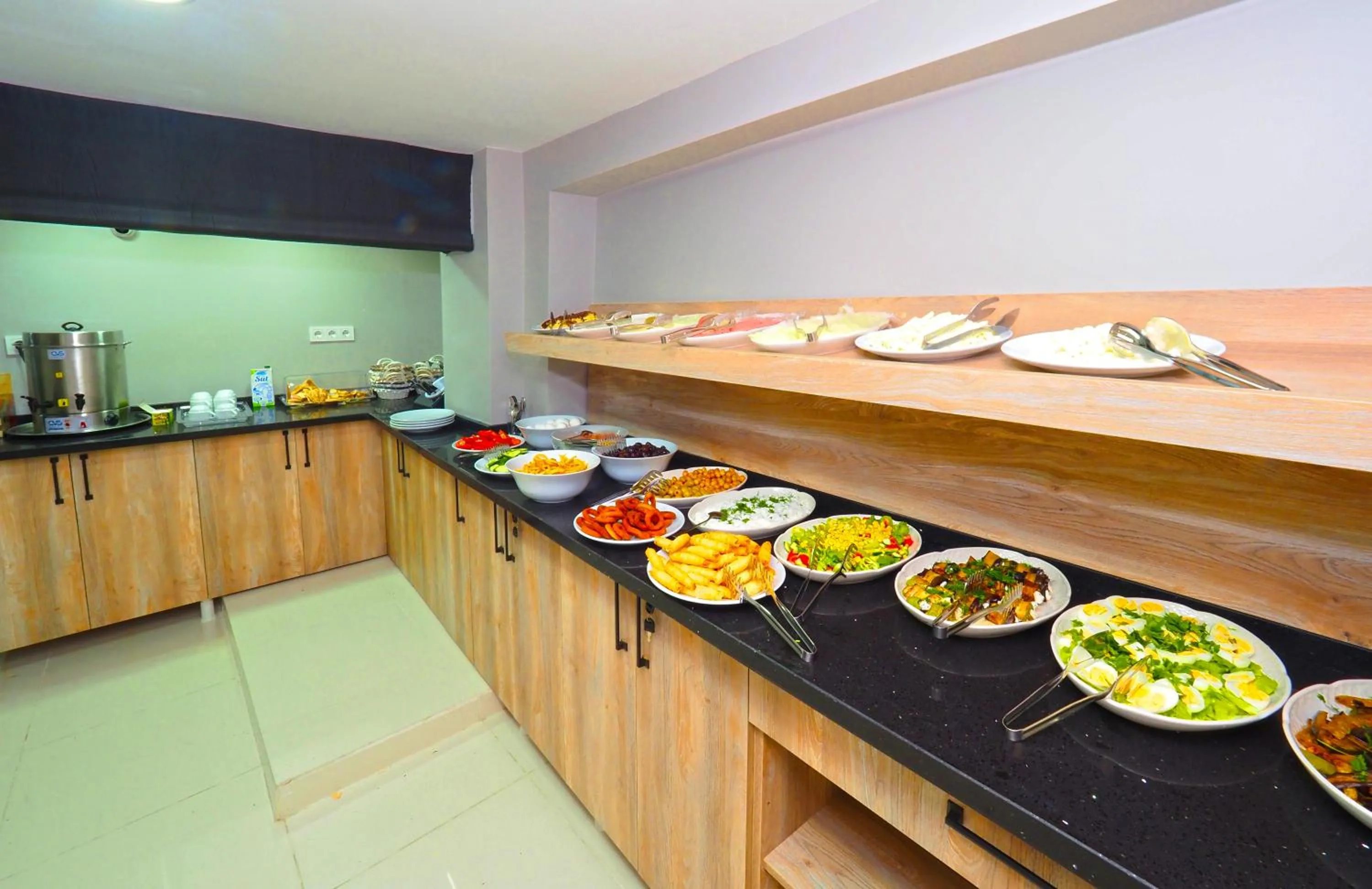 Breakfast in Diamond Hotel Old Town