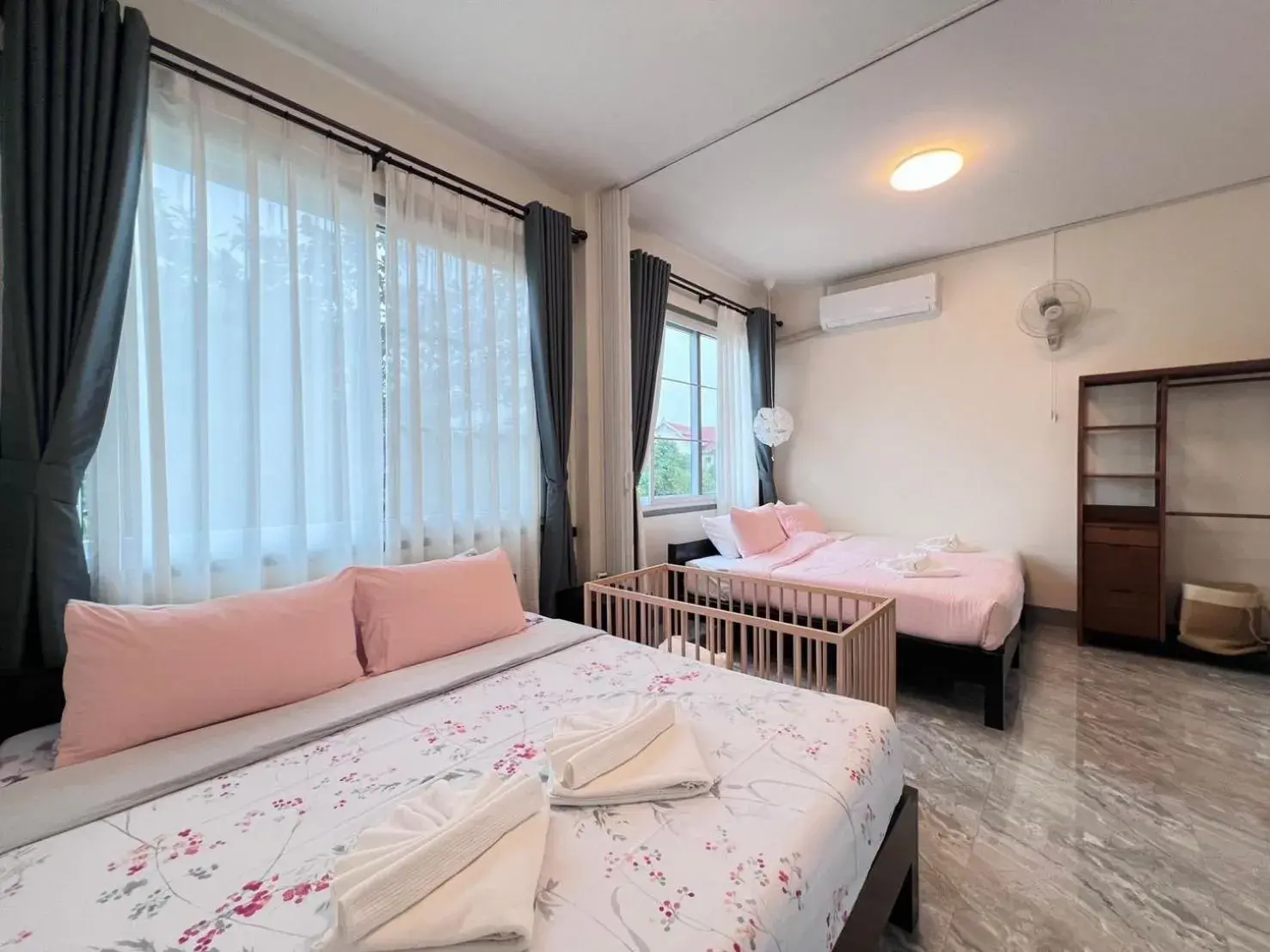 One-Bedroom Apartment with Balcony and Mountain View - single occupancy in Garden House Rice Field and Mountain View One-Bedroom Apartment with Balcony and Mountain View - single occupancy in Garden House Rice Field and Mountain View