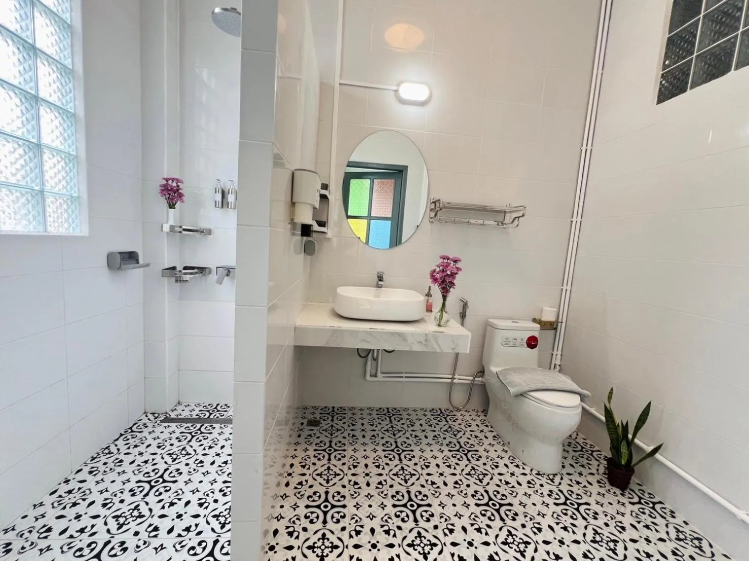 Toilet in Garden House Rice Field and Mountain View