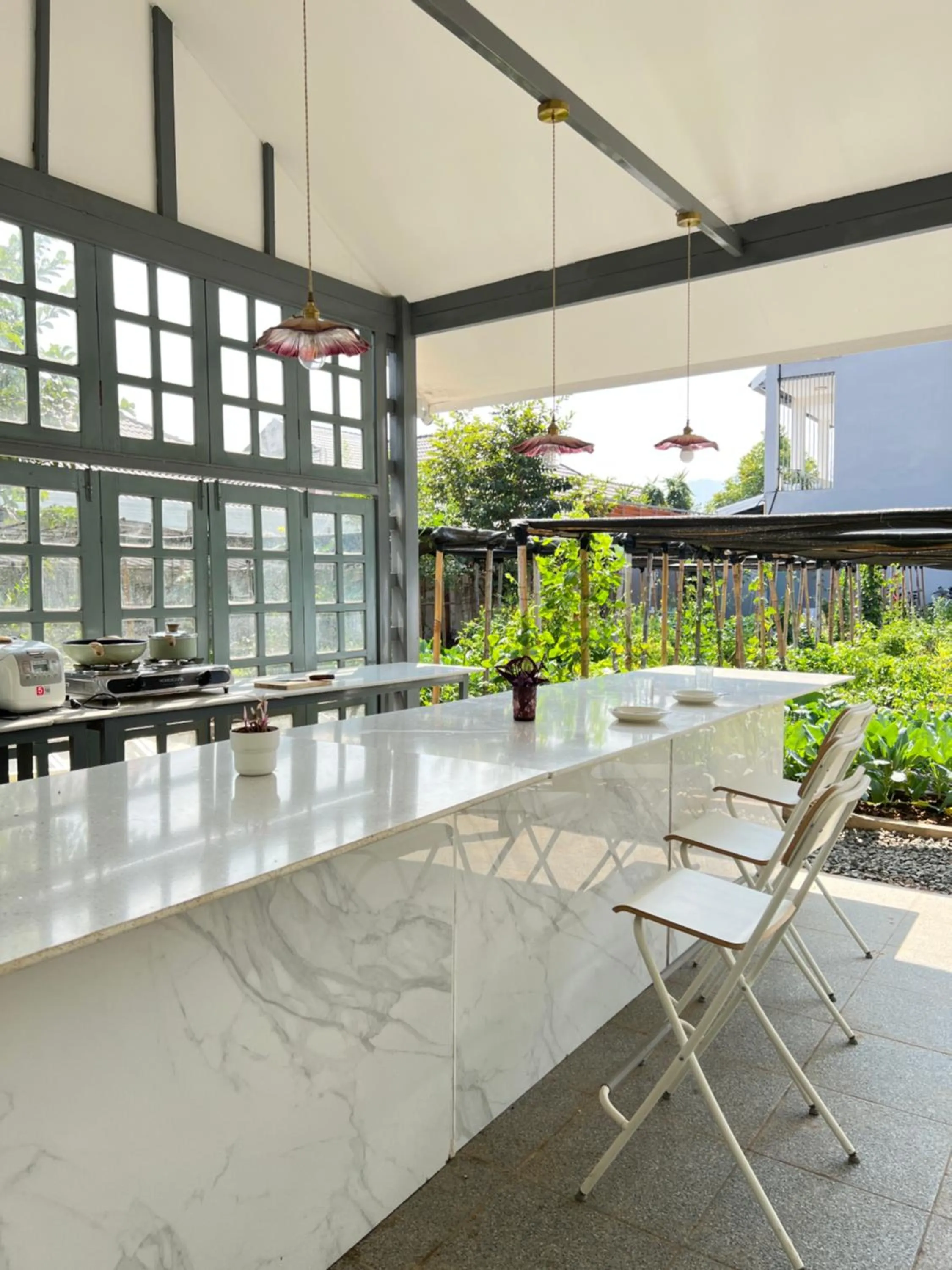 Dining area in Garden House Rice Field and Mountain View