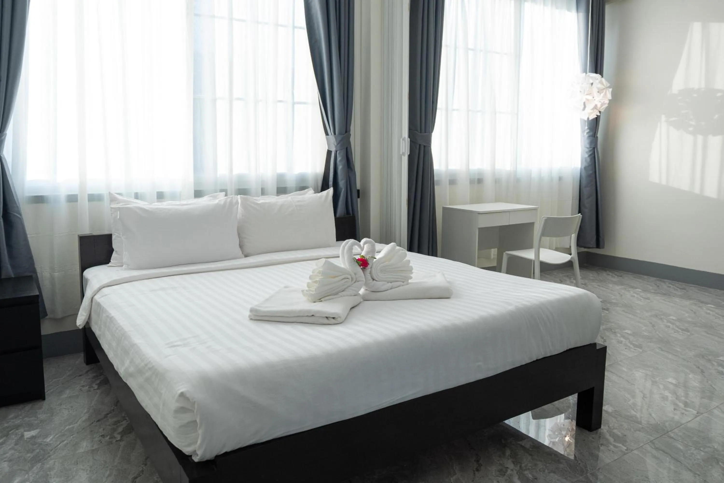 Property building, Bed in Garden House Rice Field and Mountain View