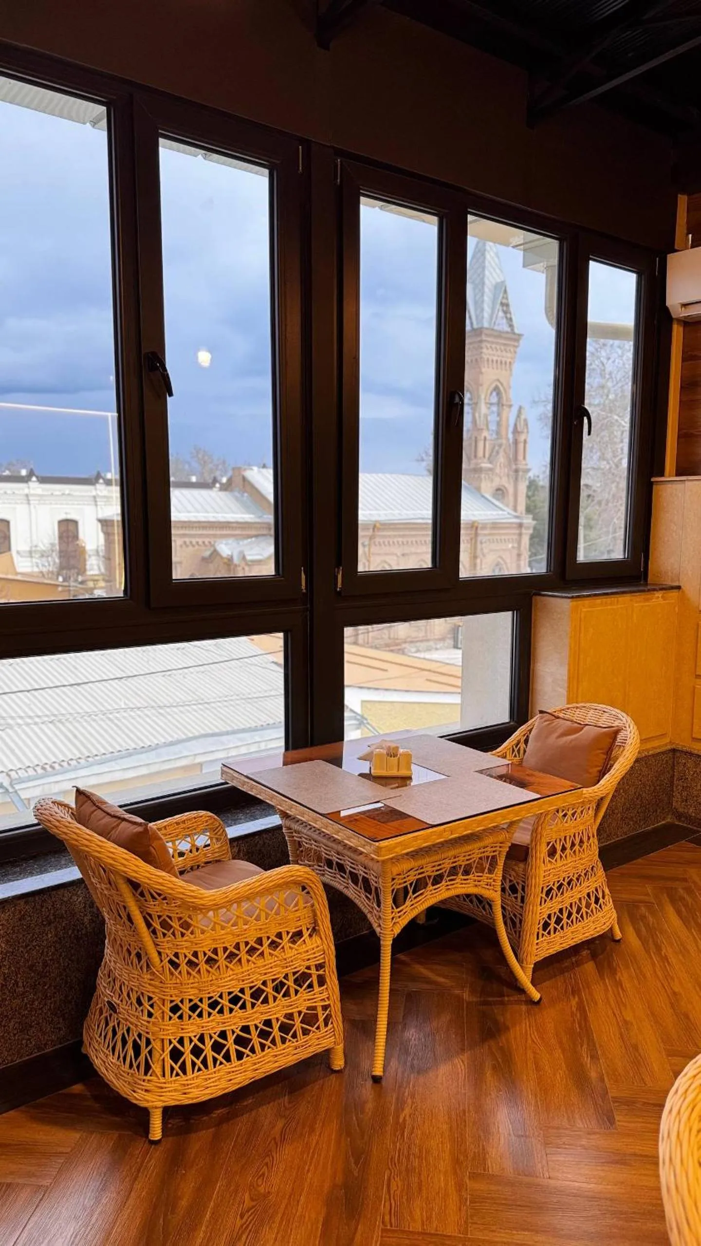 Restaurant/places to eat in RIO Hotel