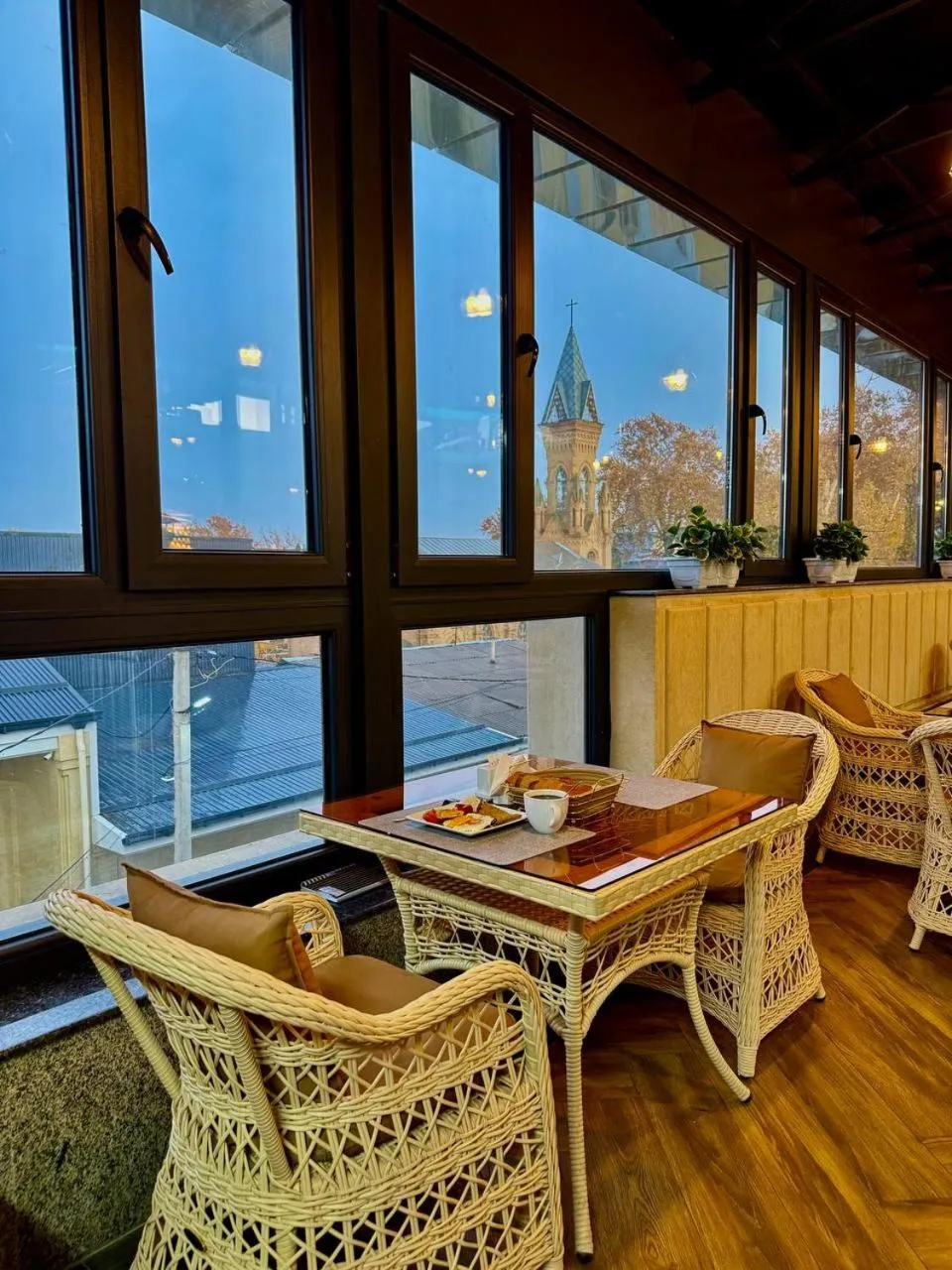 Restaurant/places to eat in RIO Hotel