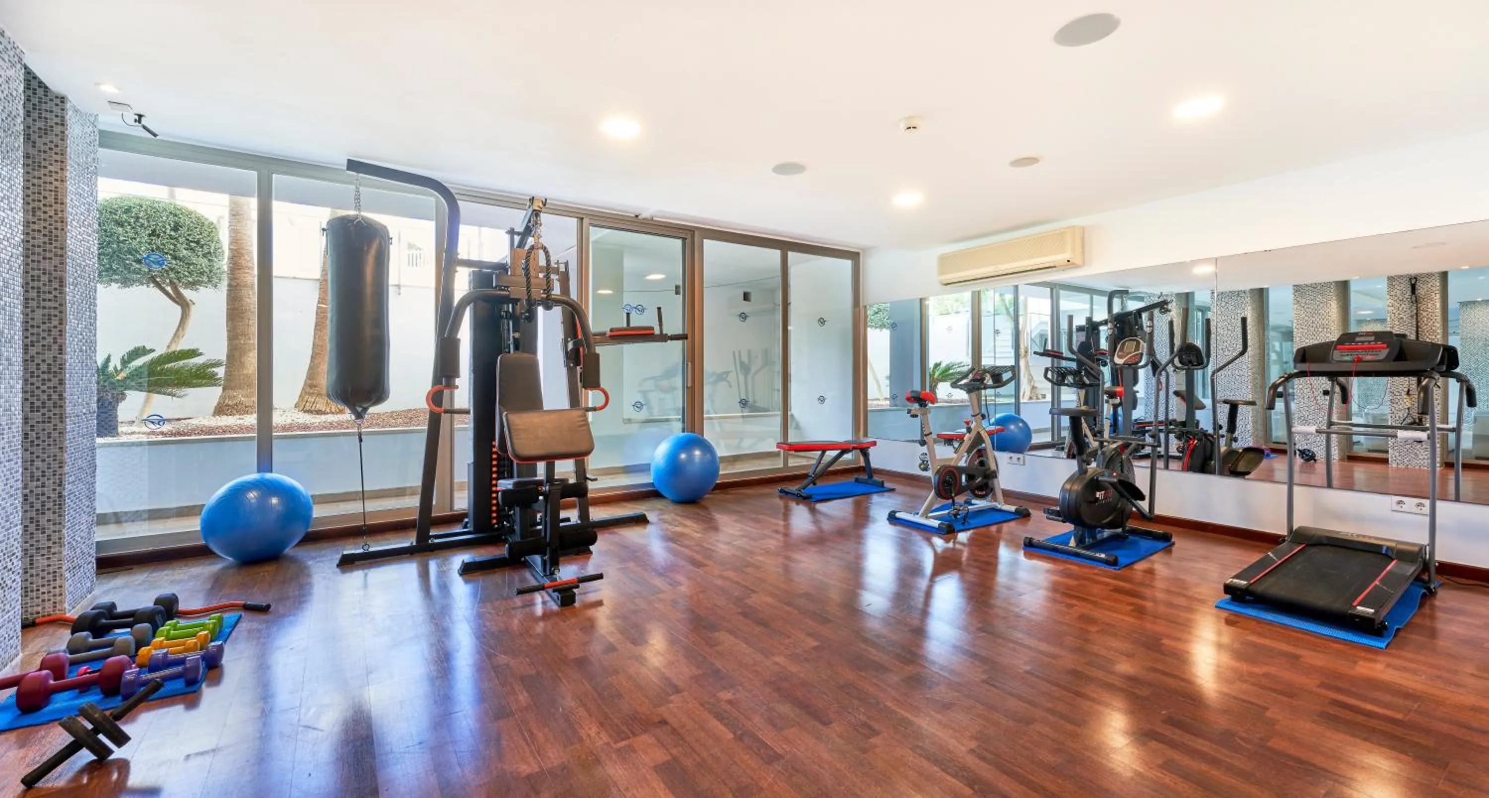 Fitness centre/facilities in Globales Cala Bona