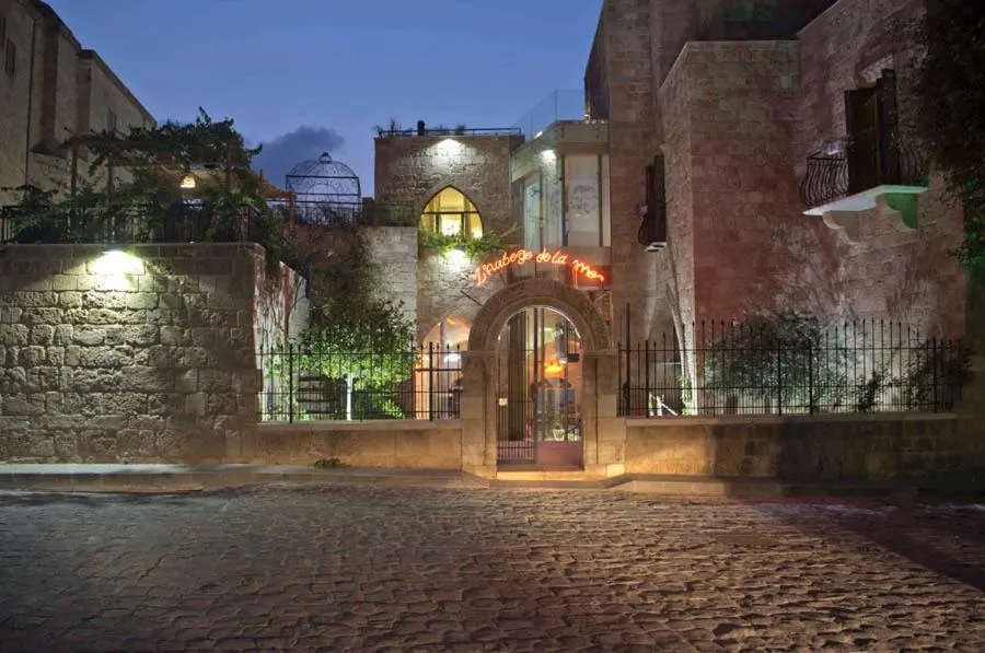 Nearby landmark in L'Auberge de la Mer