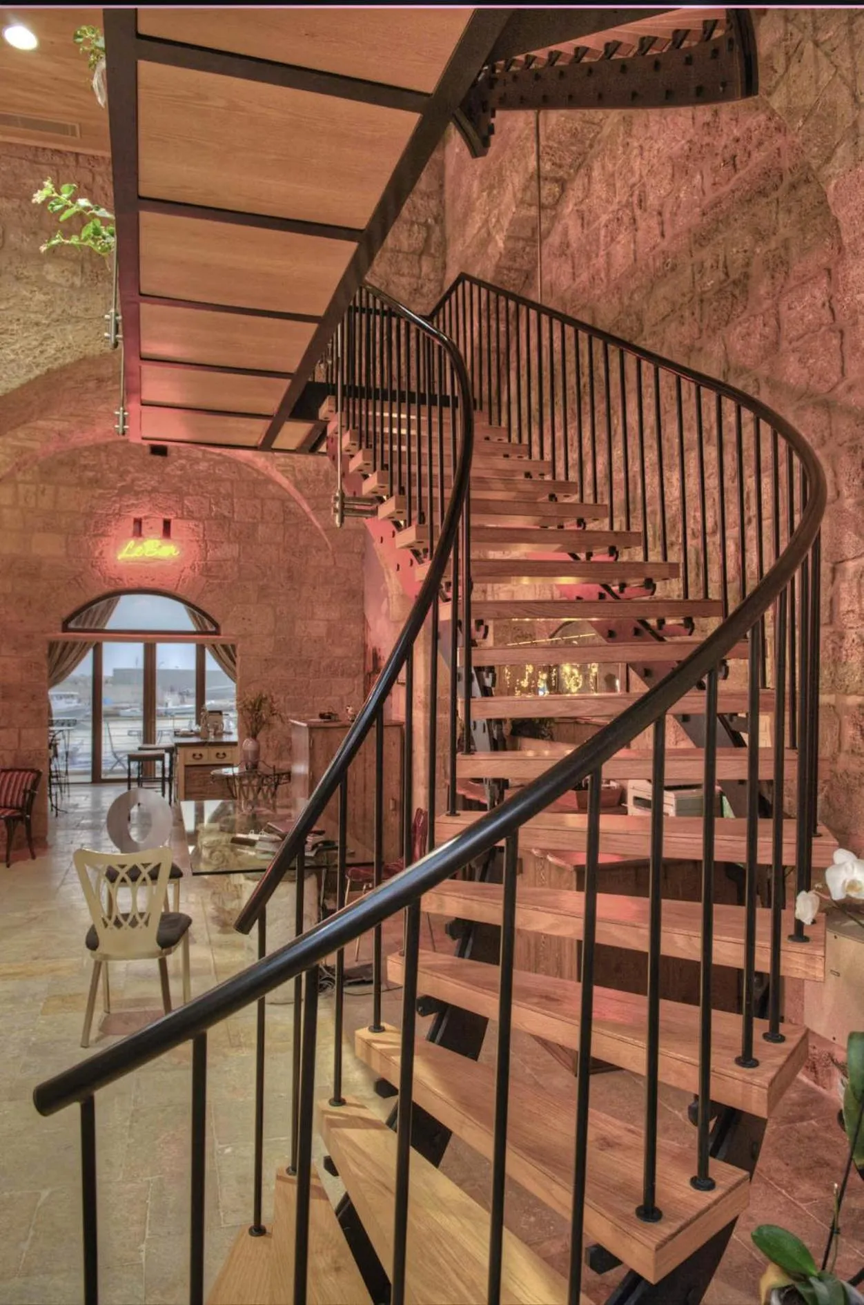 Dining area in L'Auberge de la Mer
