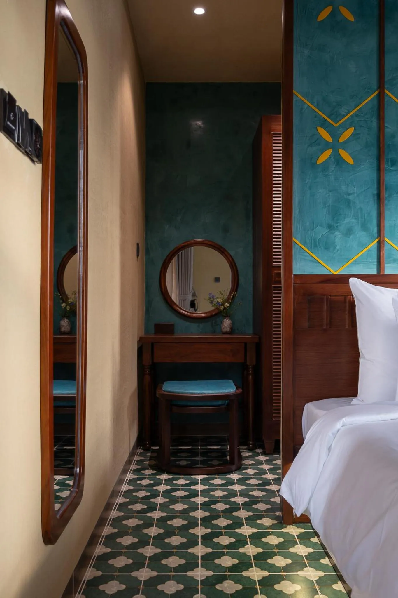 Bedroom, Bed in The Mist Boutique DaLat Hotel