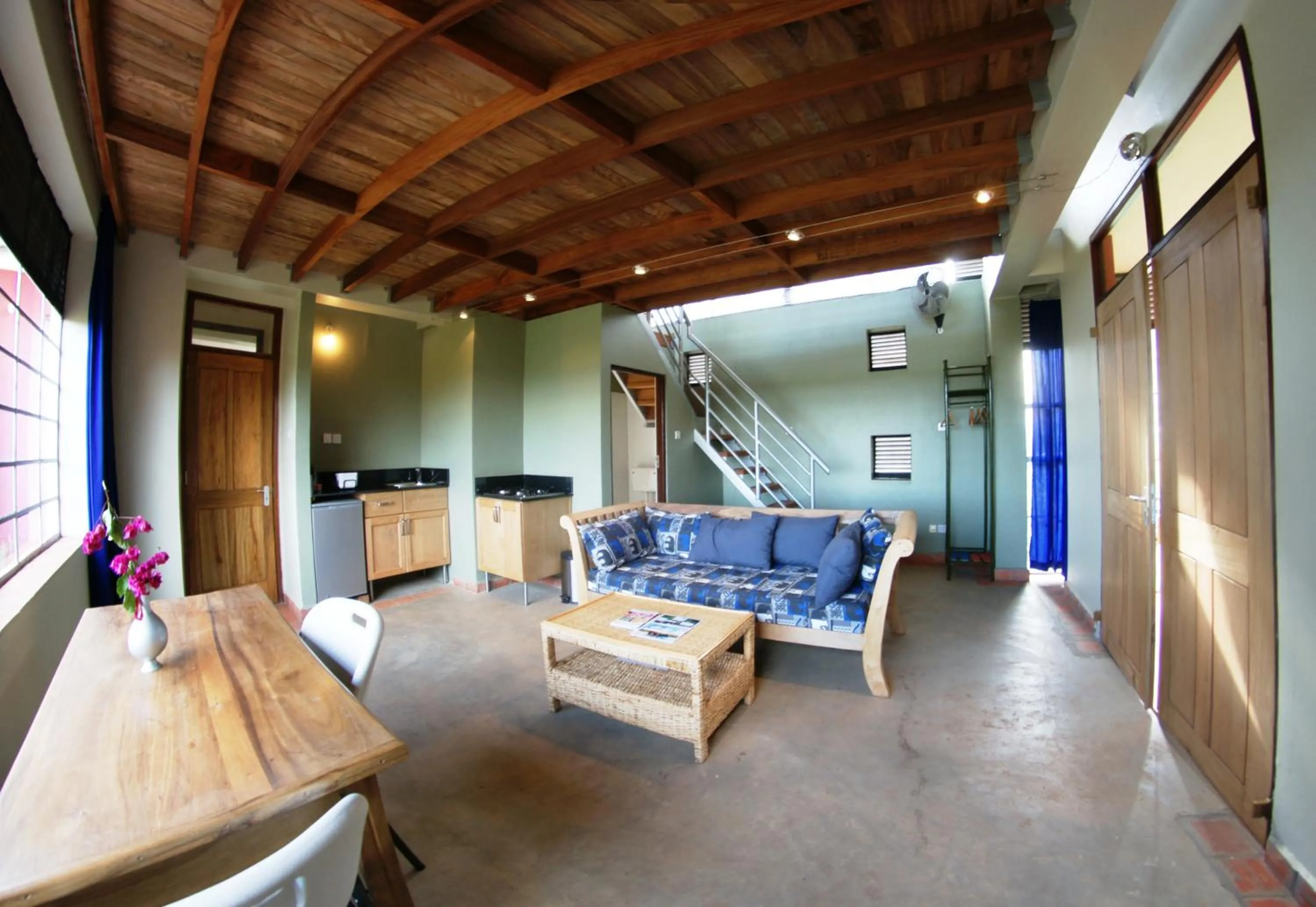 Seating area in Yellow Haven Lodge