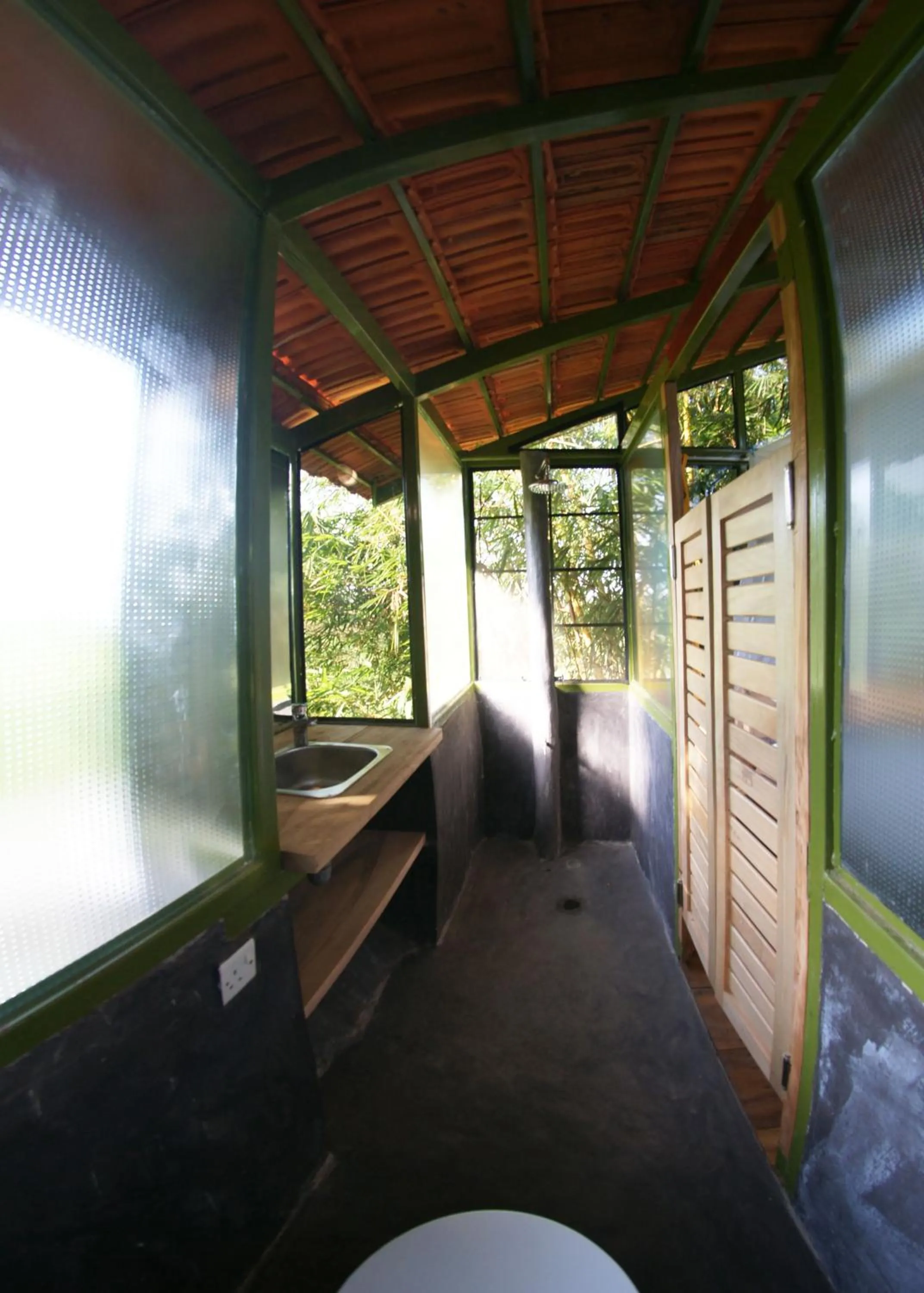 Bathroom in Yellow Haven Lodge
