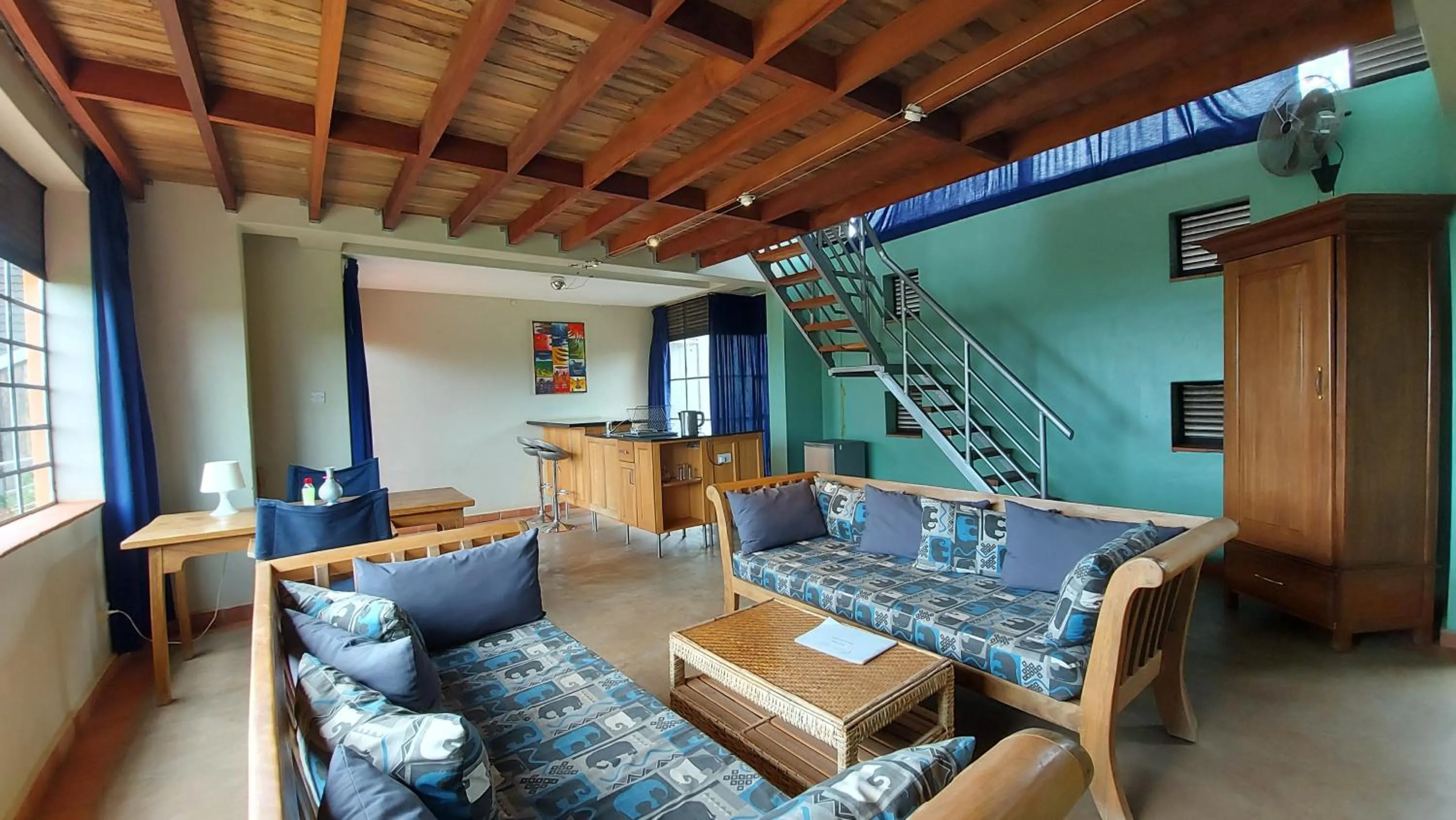 Duplex Apartment - single occupancy in Yellow Haven Lodge