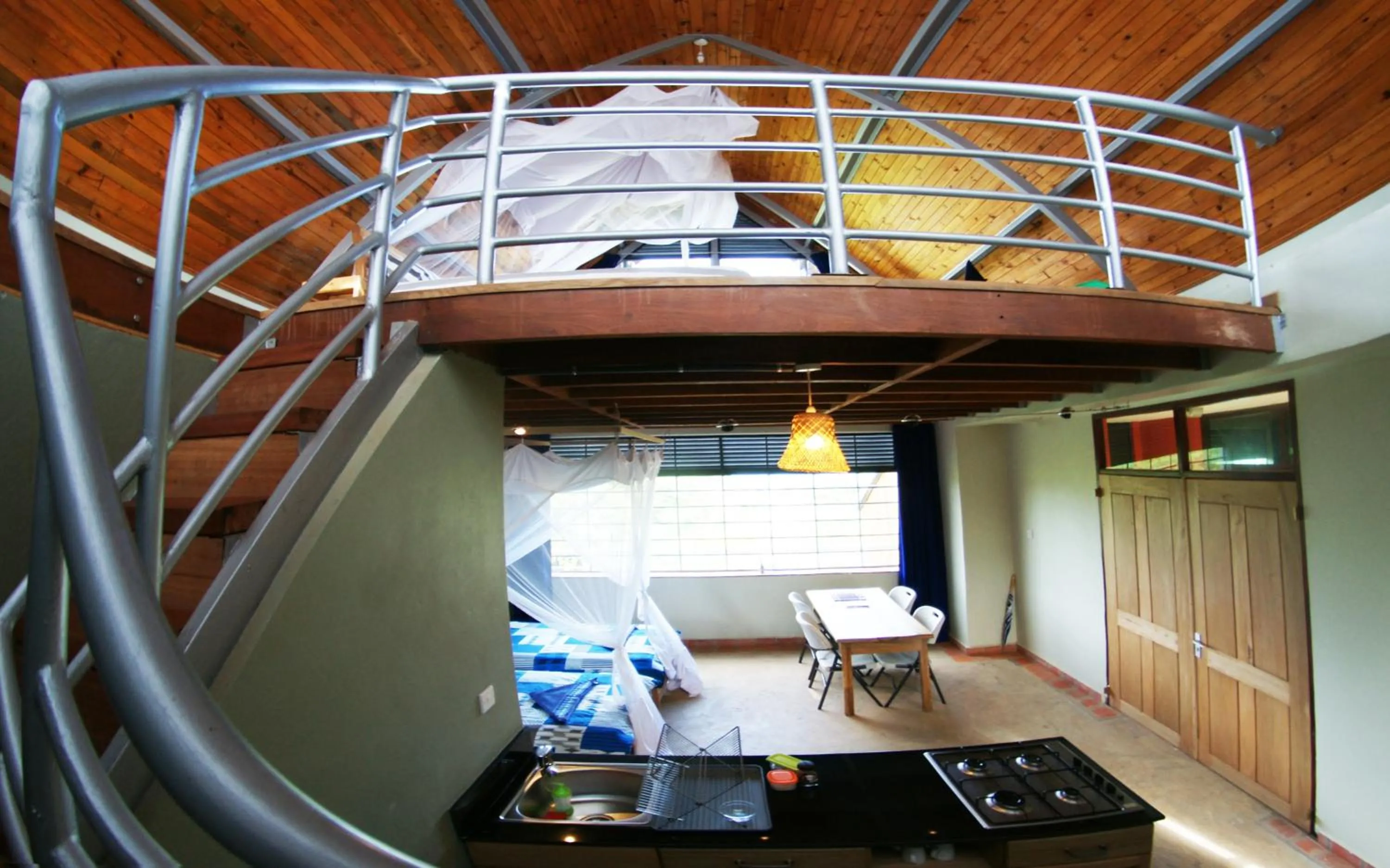 Photo of the whole room in Yellow Haven Lodge