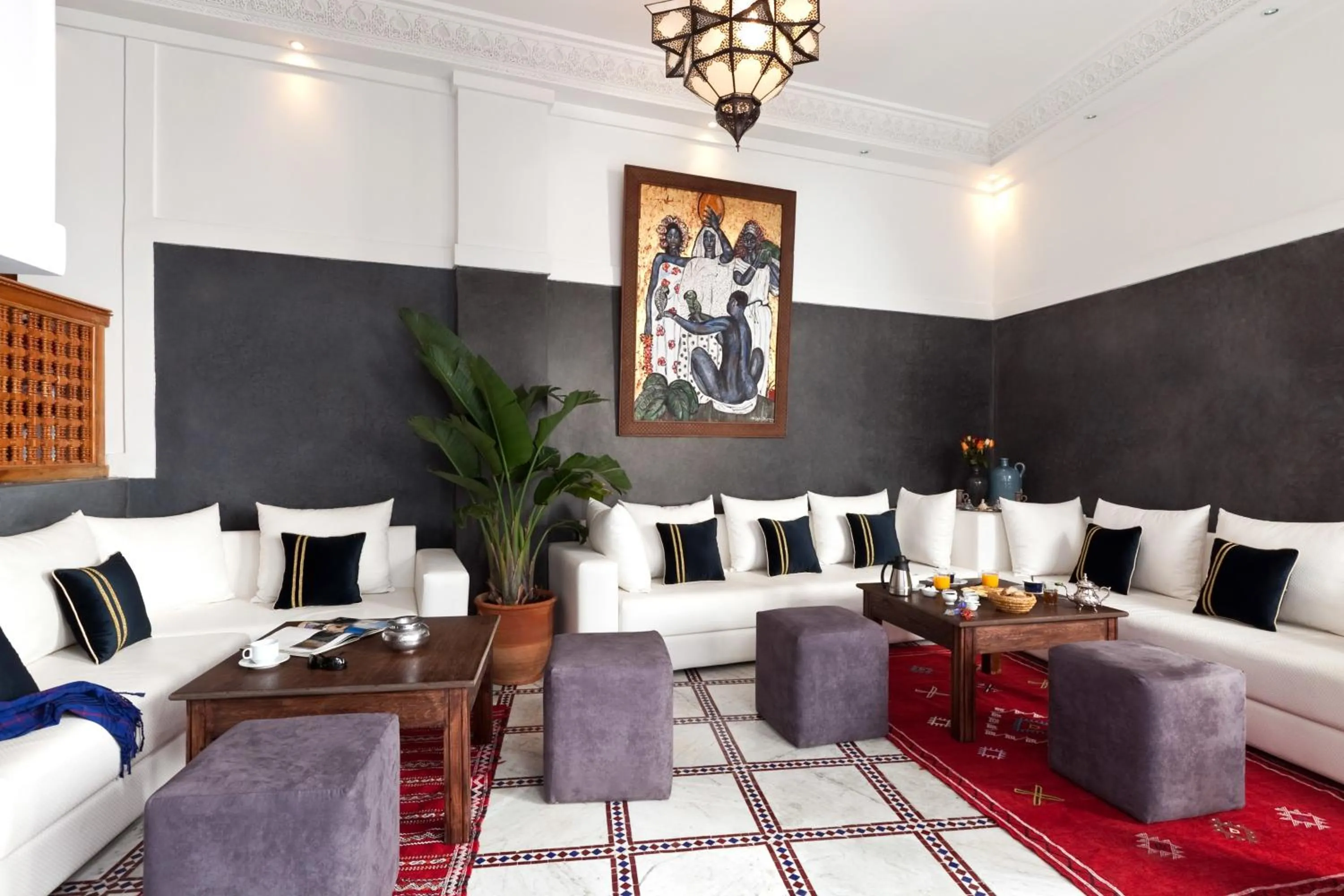 Lounge or bar in Hotel & Spa Riad El Walaa