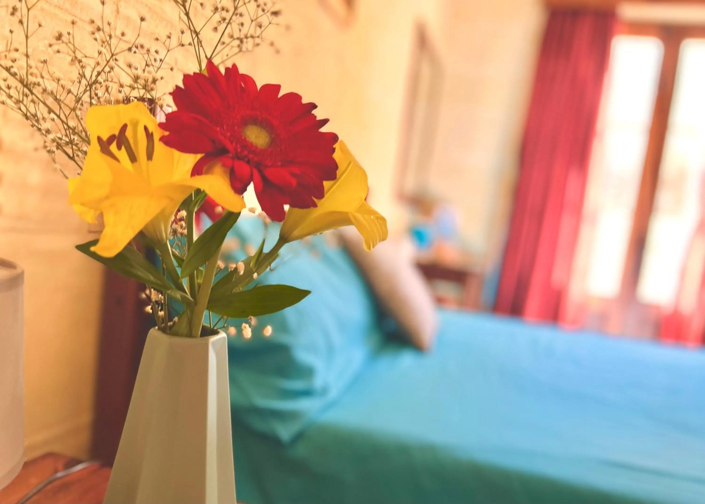 Bed in Grotto's Paradise B&B