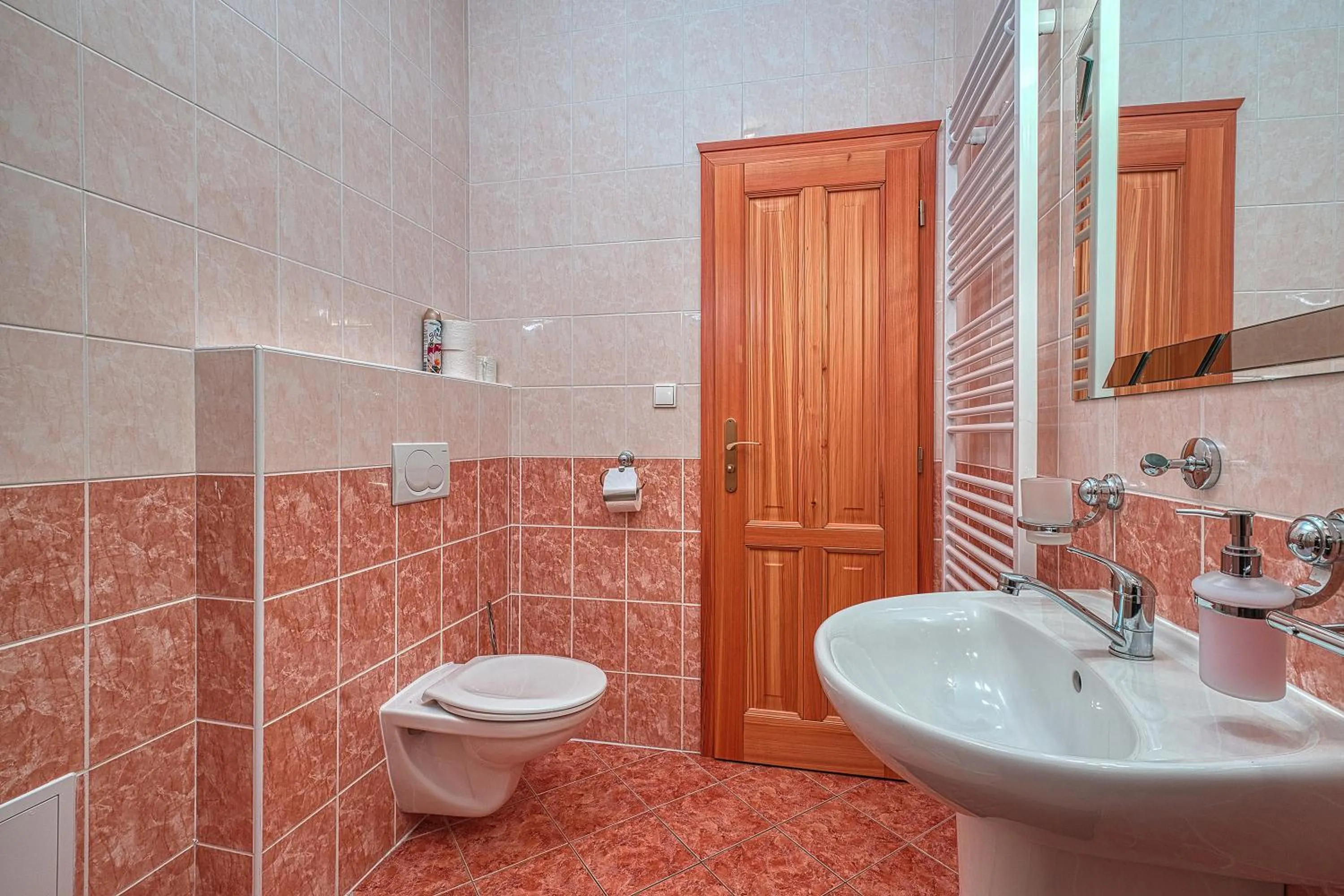 Bathroom in Apartments White - Hill