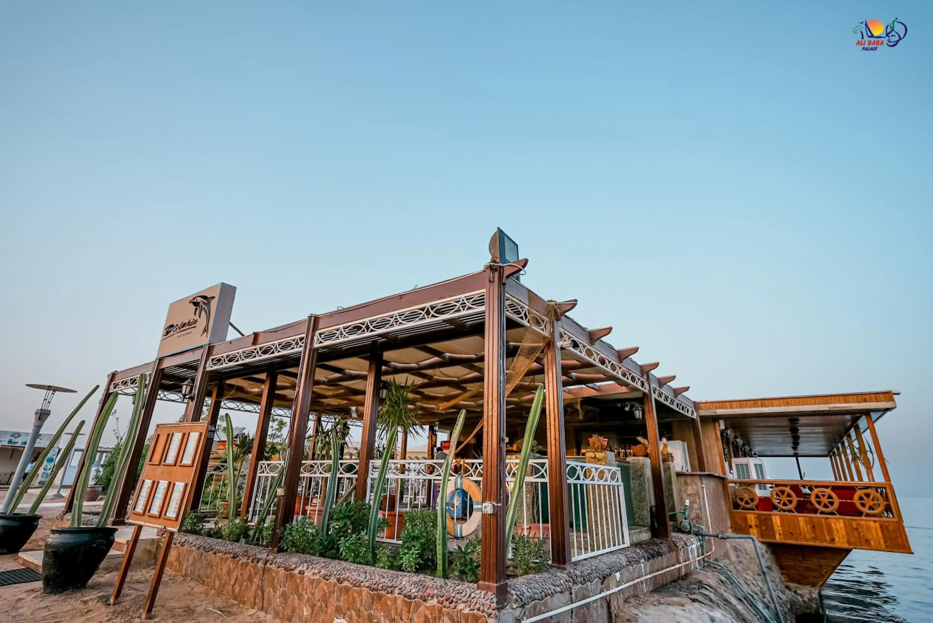 Restaurant/places to eat in Aladdin Beach Resort