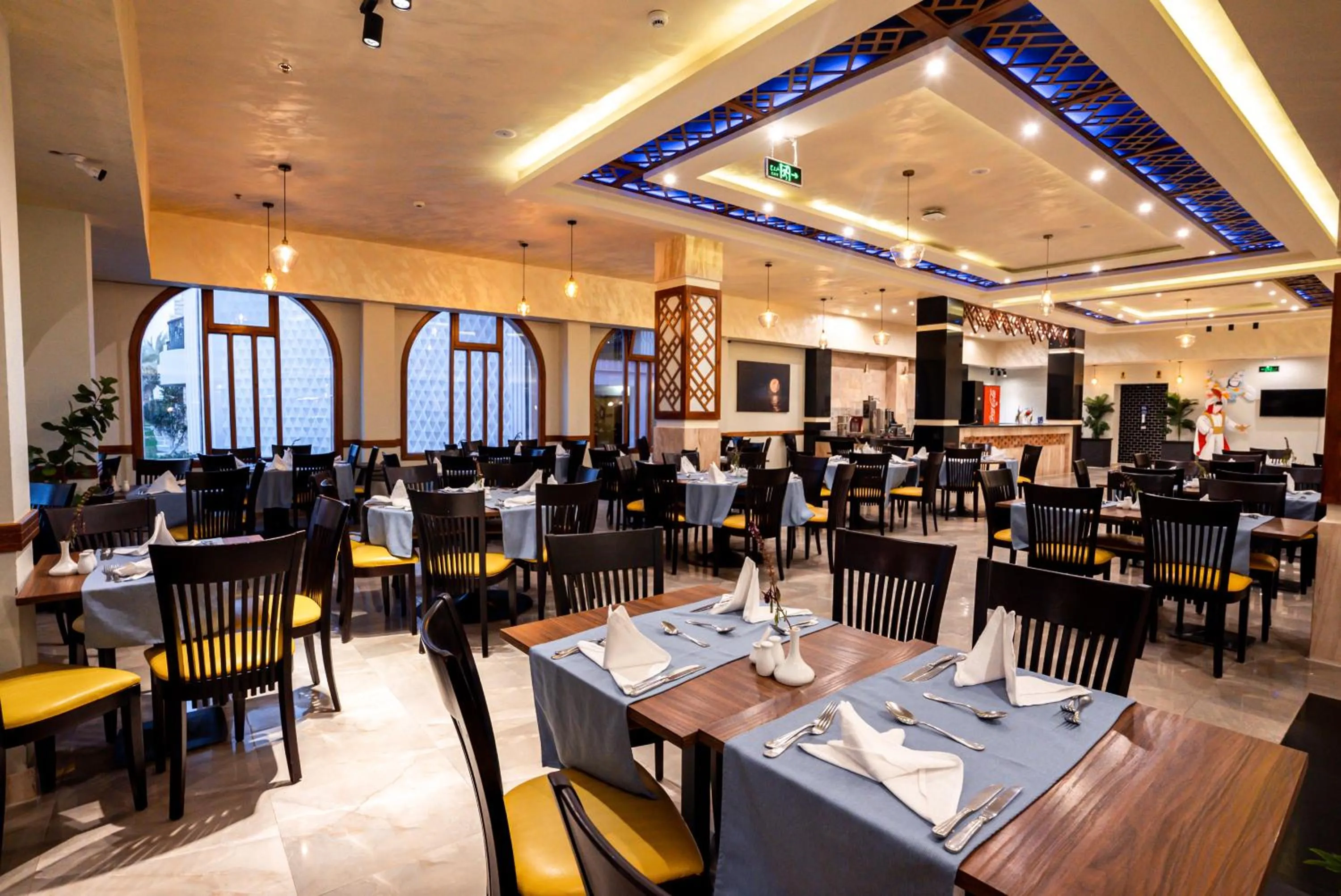 Restaurant/places to eat in Aladdin Beach Resort