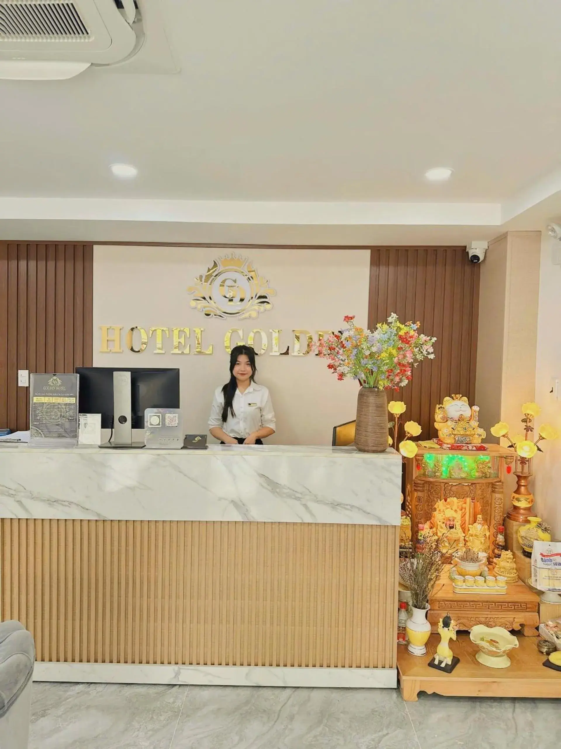 Property building in Golden Hotel Property building in Golden Hotel