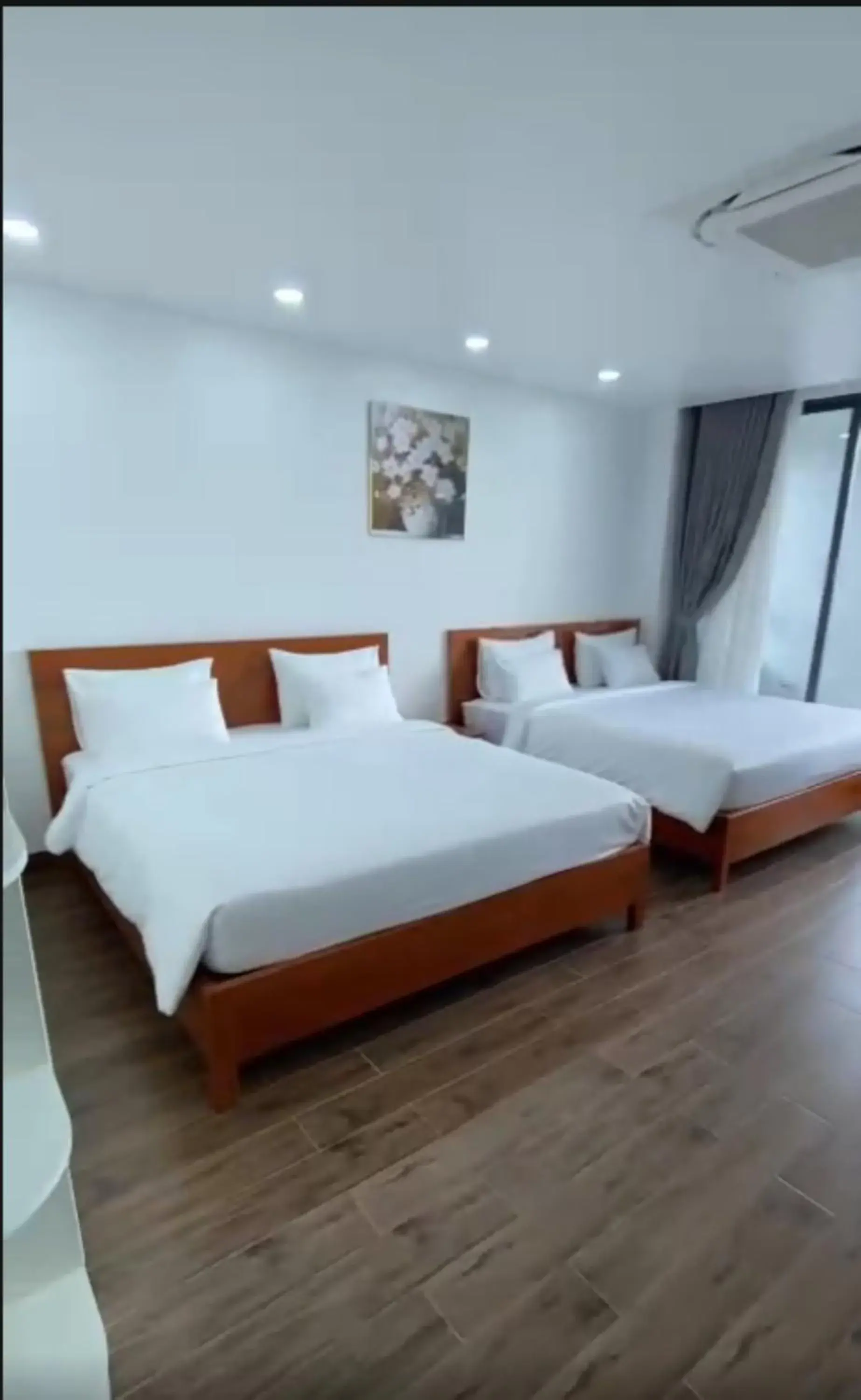 Bedroom, Bed in Golden Hotel Bedroom, Bed in Golden Hotel