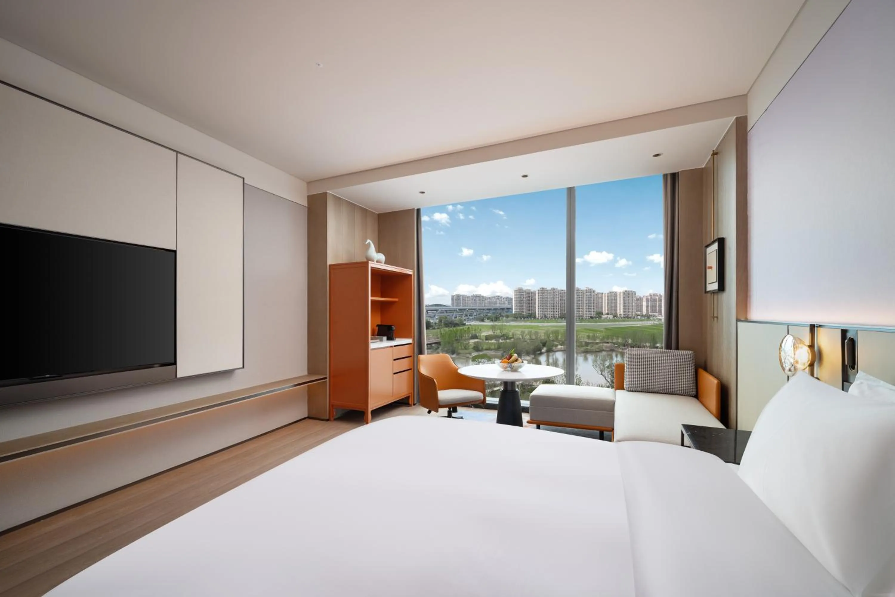 Bed in Jinmao Grandee Hotel Ningbo