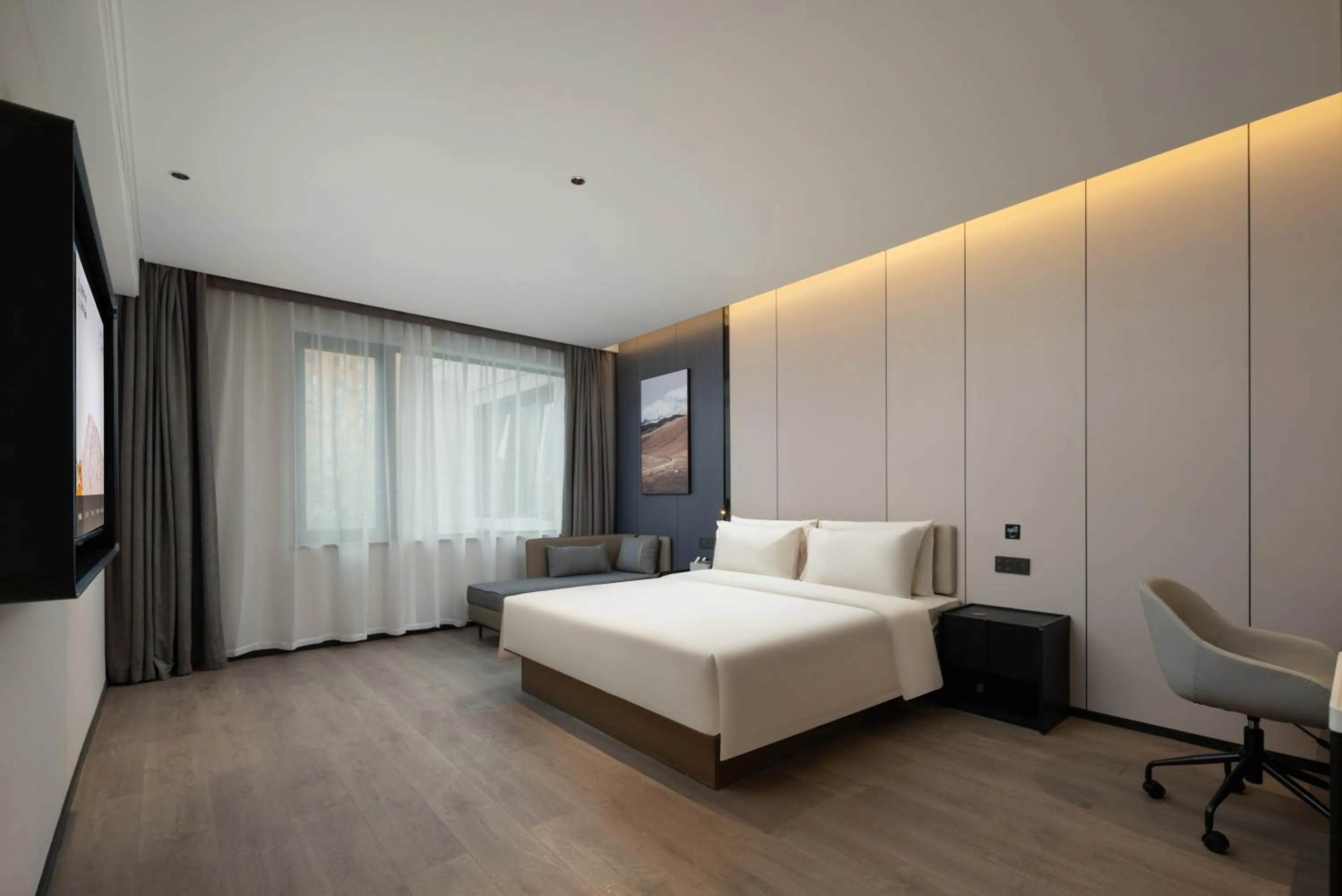 Bed in Atour Hotel Hangzhou Hubin Pinghai Road