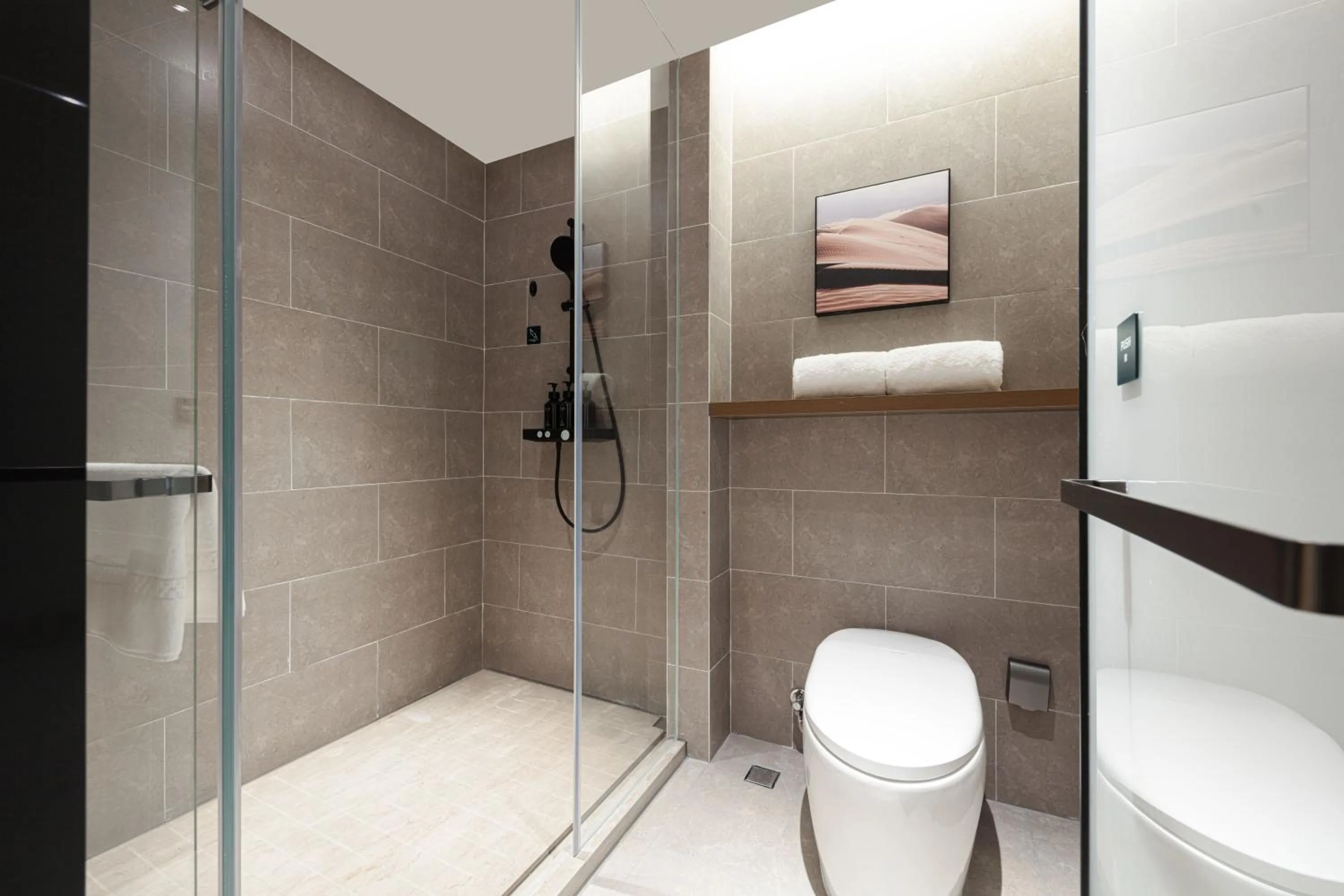 Shower in Atour Hotel Hangzhou Canal Huzhou Street