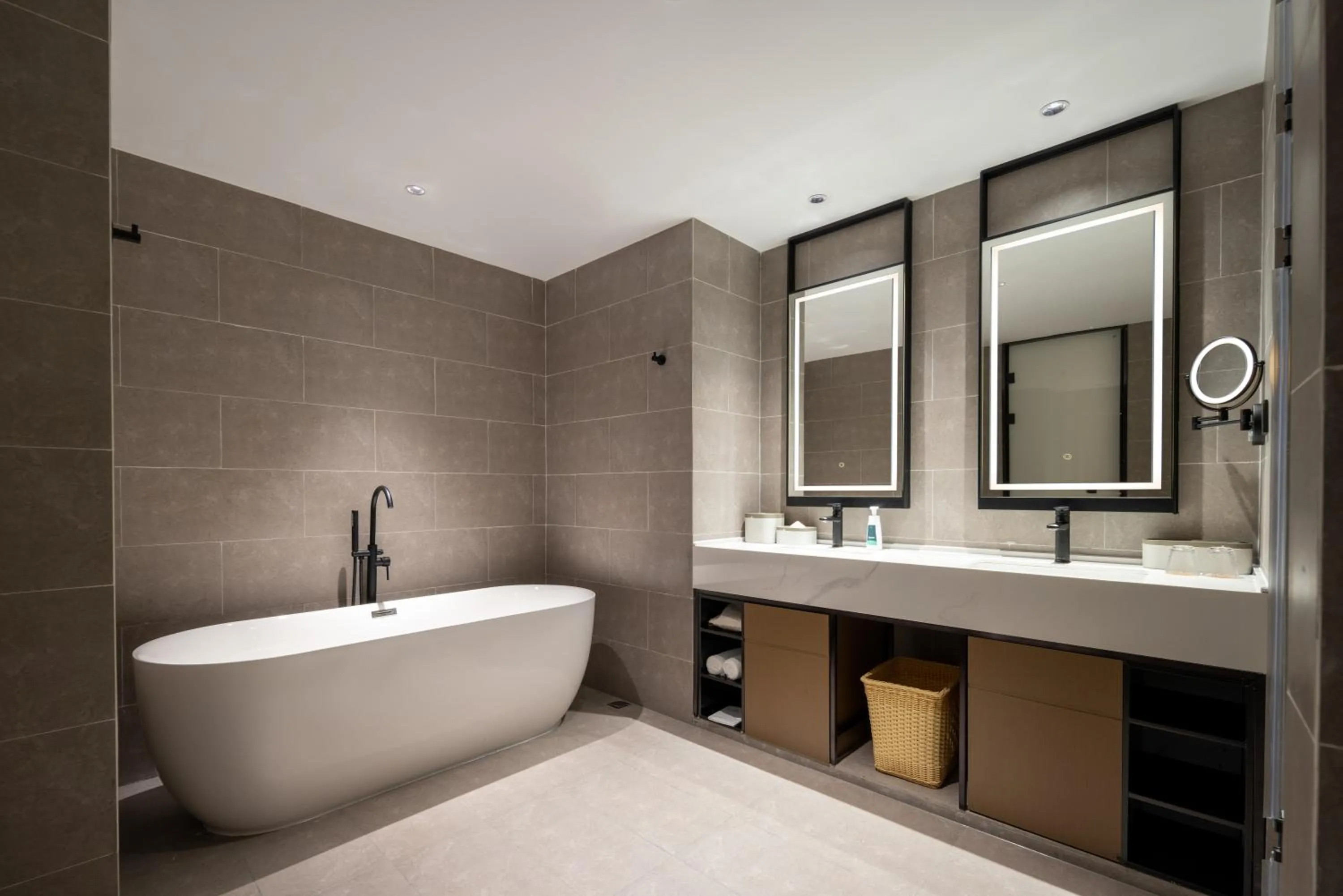 Shower in Atour Hotel Hangzhou Canal Huzhou Street