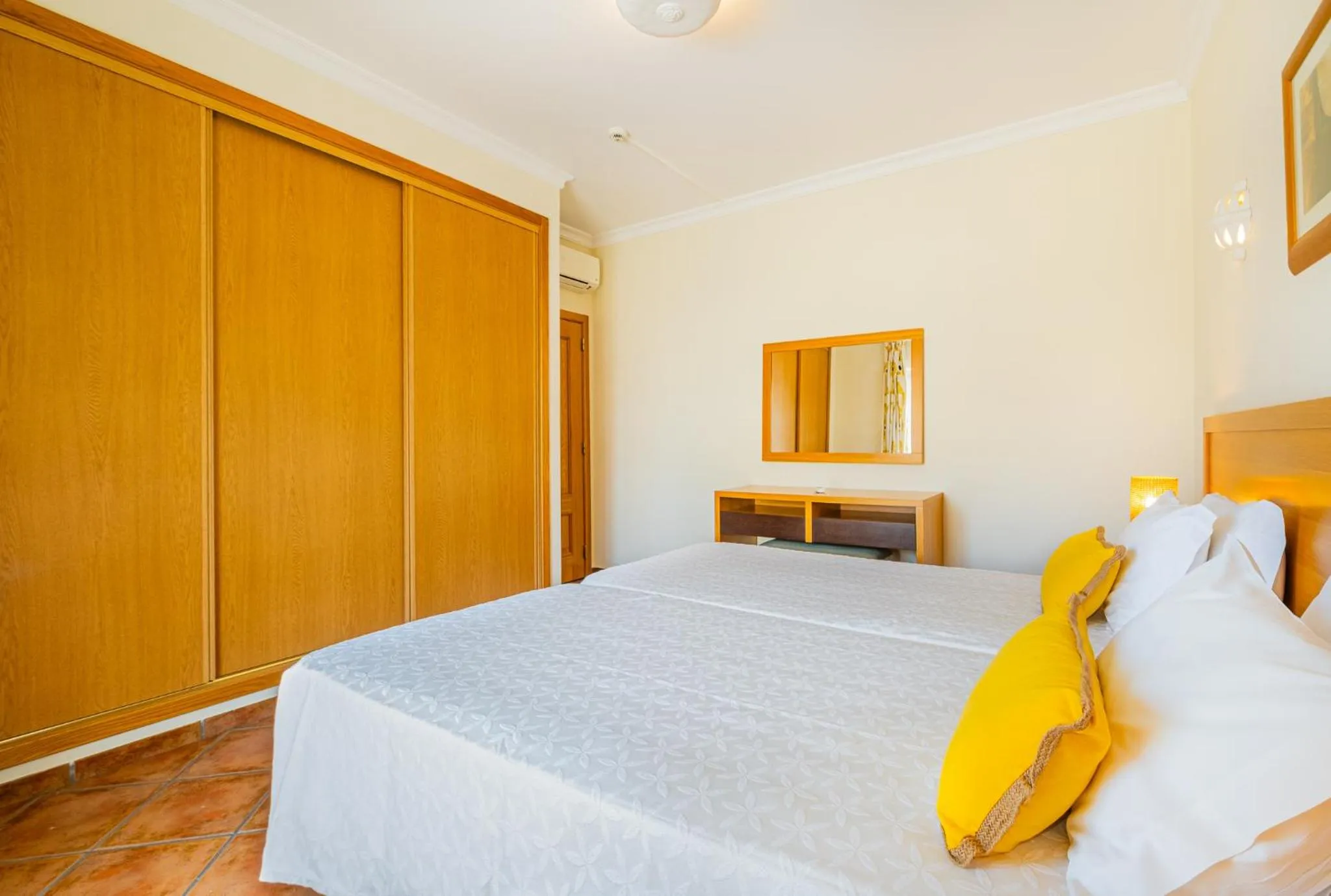 Bedroom, Bed in Jardins Vale de Parra