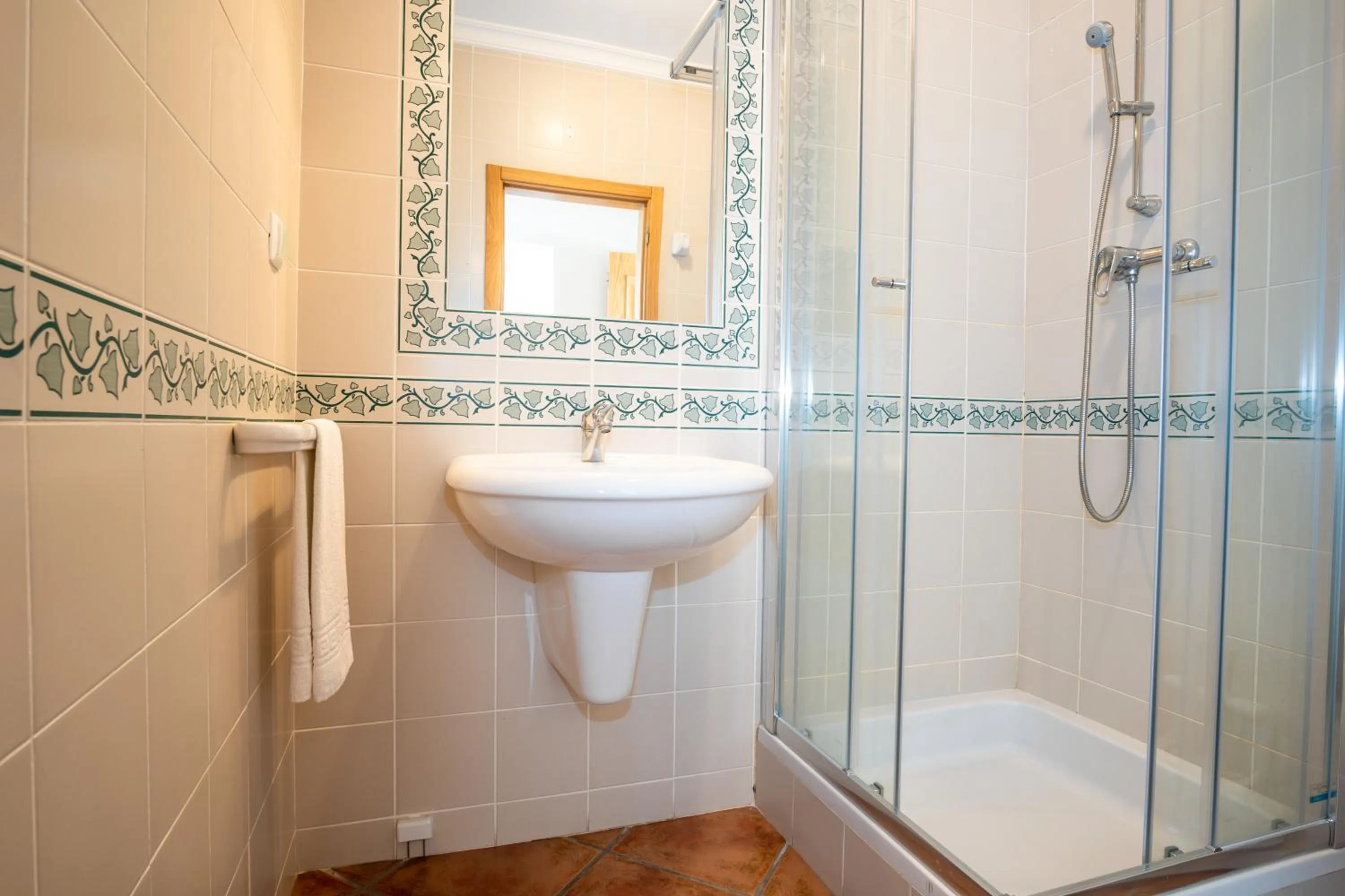 Shower in Jardins Vale de Parra