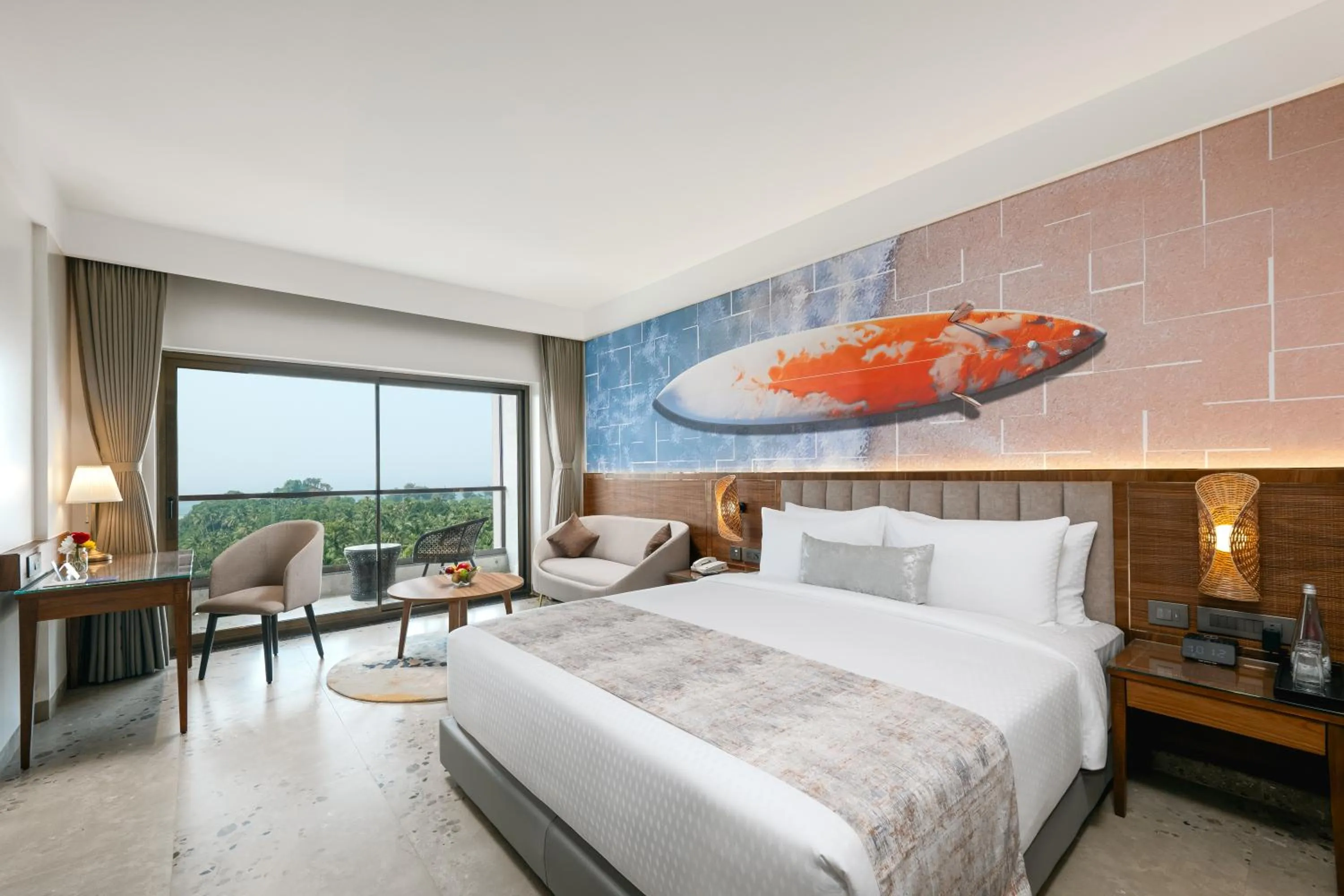 Photo of the whole room, Bed in Cloud9 Sarovar Premiere Palomen Goa