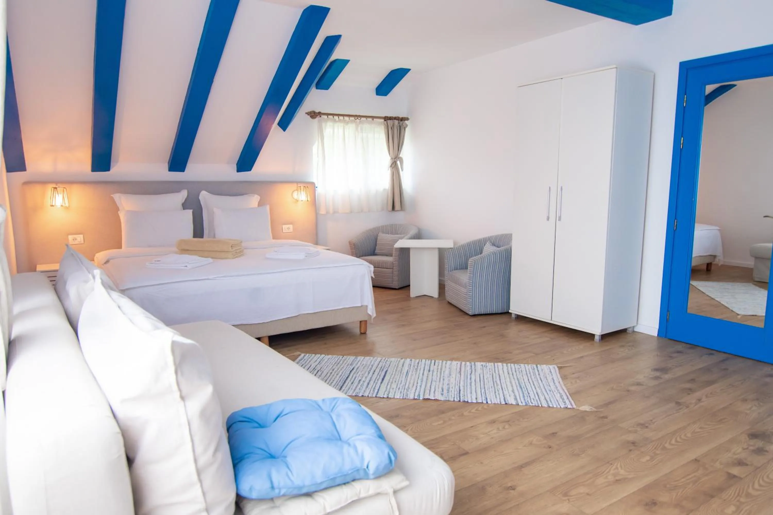 Photo of the whole room, Bed in Cherhana Resort