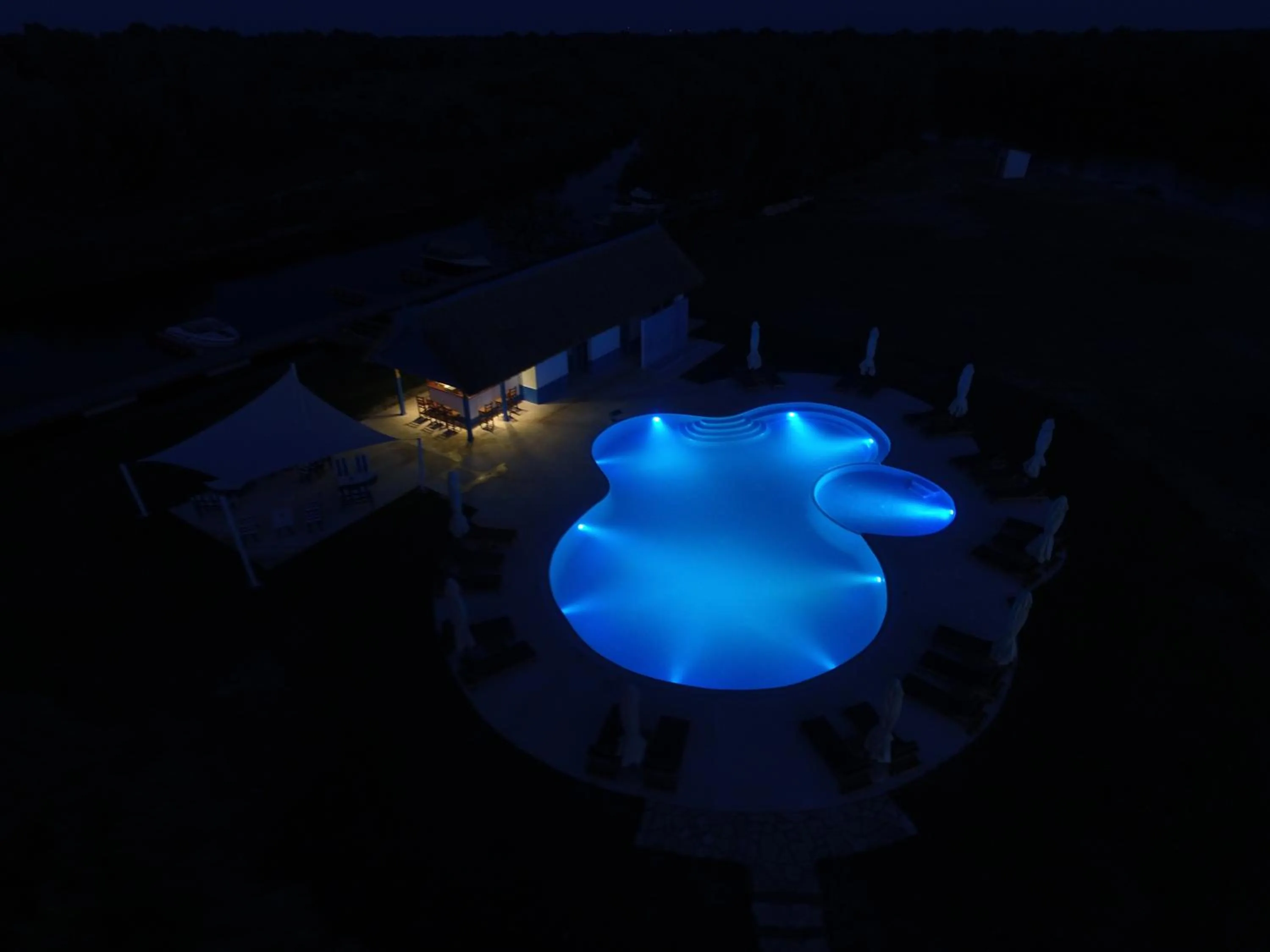 Swimming pool in Cherhana Resort