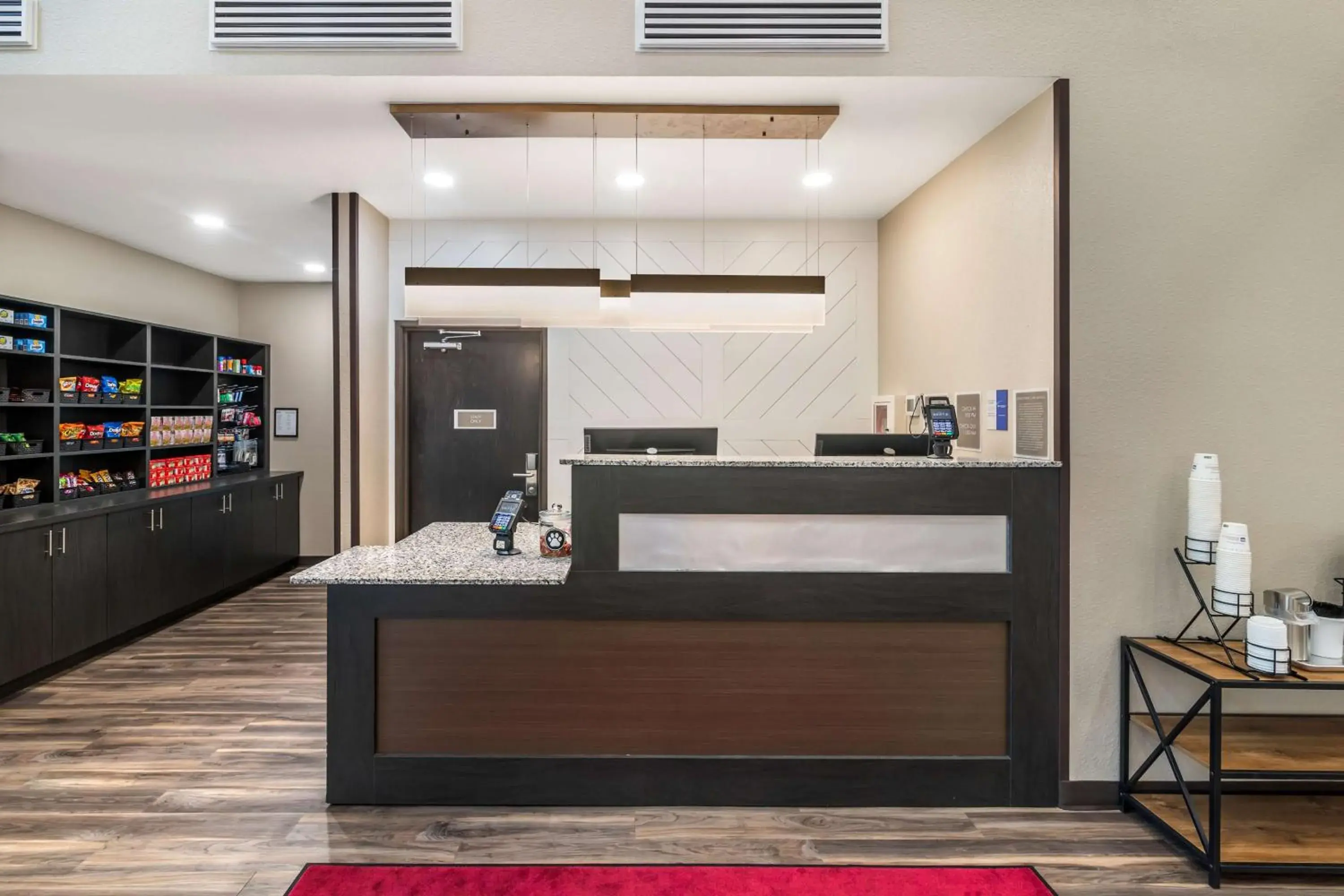 Lobby or reception in Best Western Plus Bluffton/Hilton Head Hotel Lobby or reception in Best Western Plus Bluffton/Hilton Head Hotel