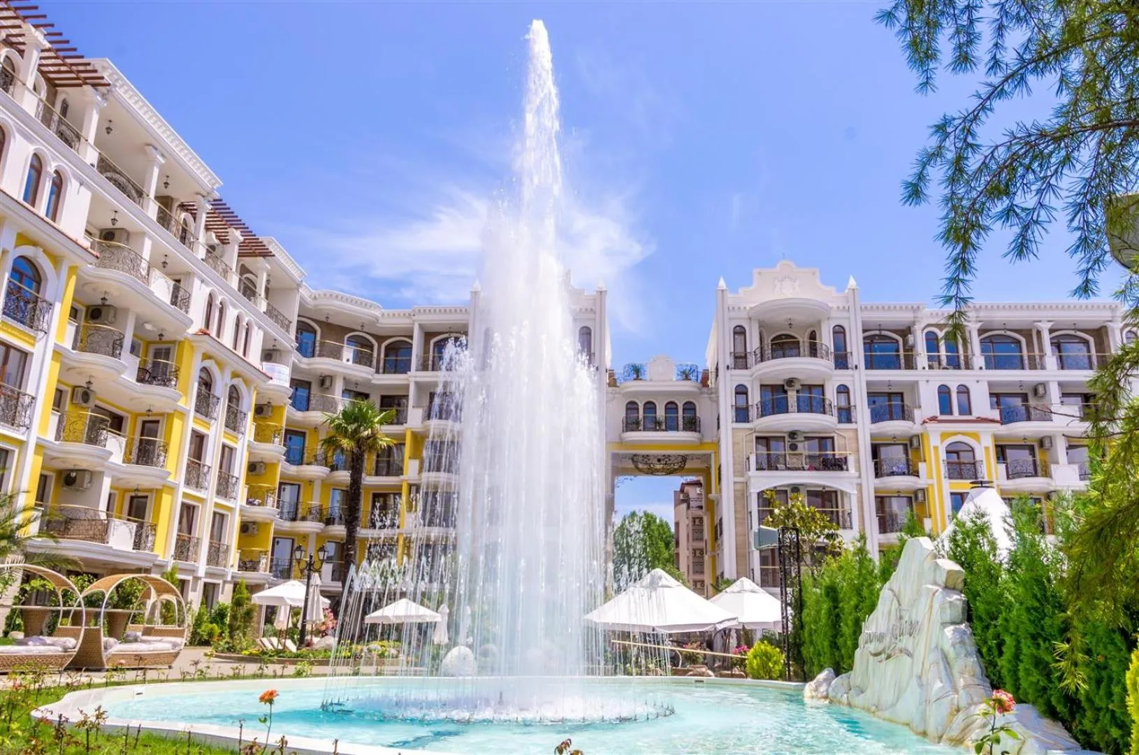 Garden view in Harmony Suites - Monte Carlo