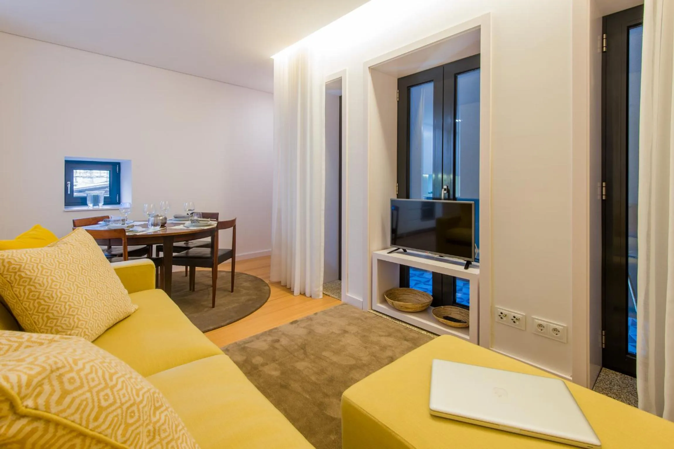 TV and multimedia in Domum