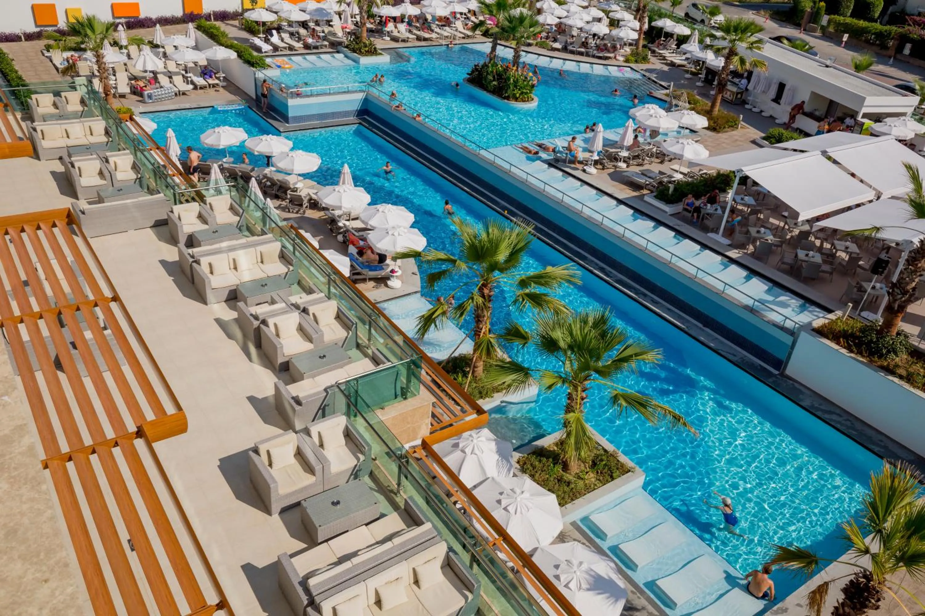 Swimming pool in Side Sunport Hotel - All Inclusive