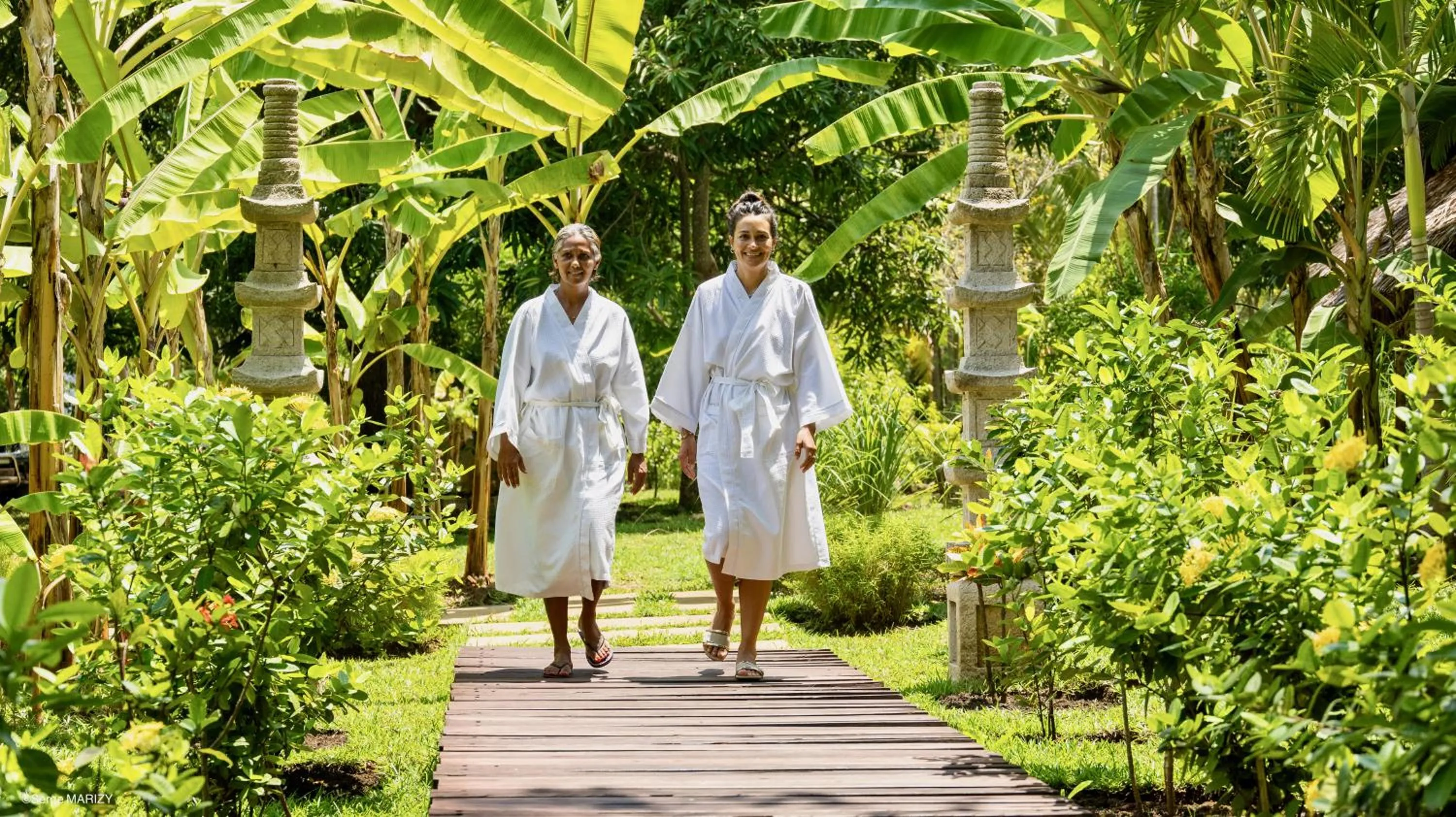 Massage in Home The Residence