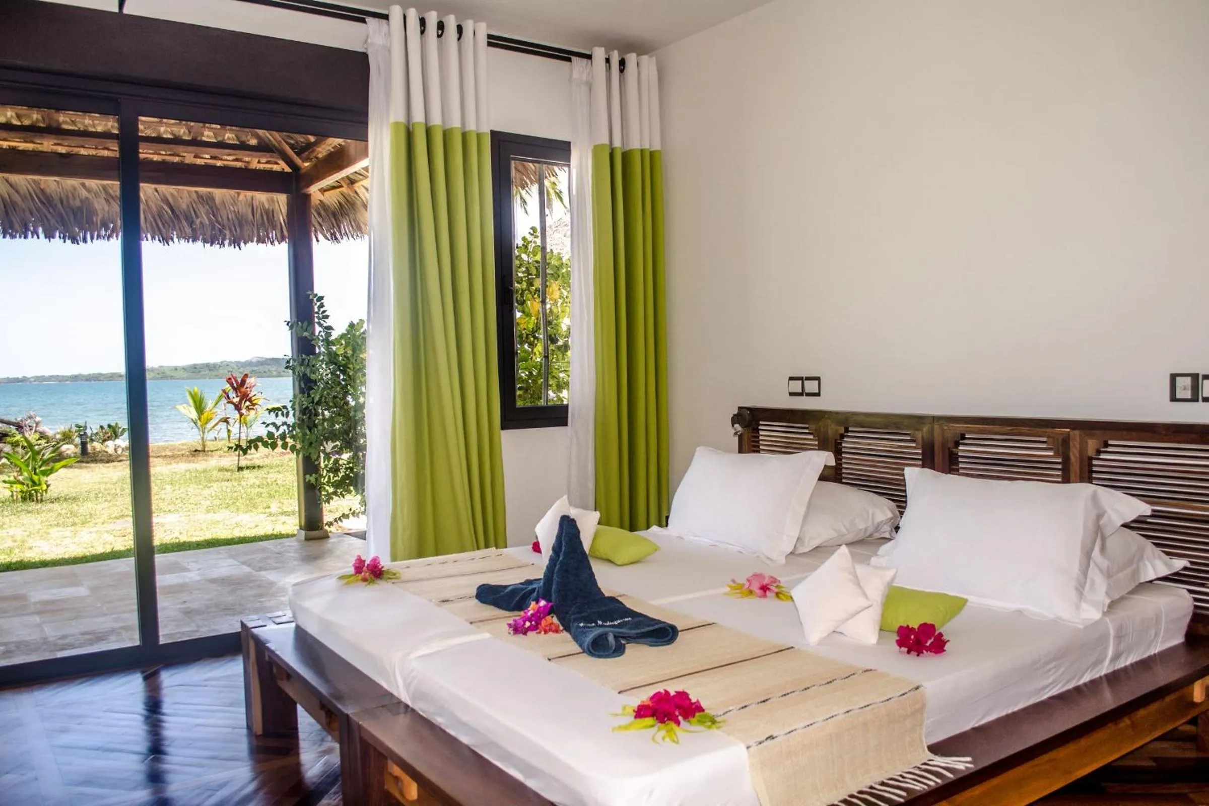 Photo of the whole room, Bed in Home The Residence