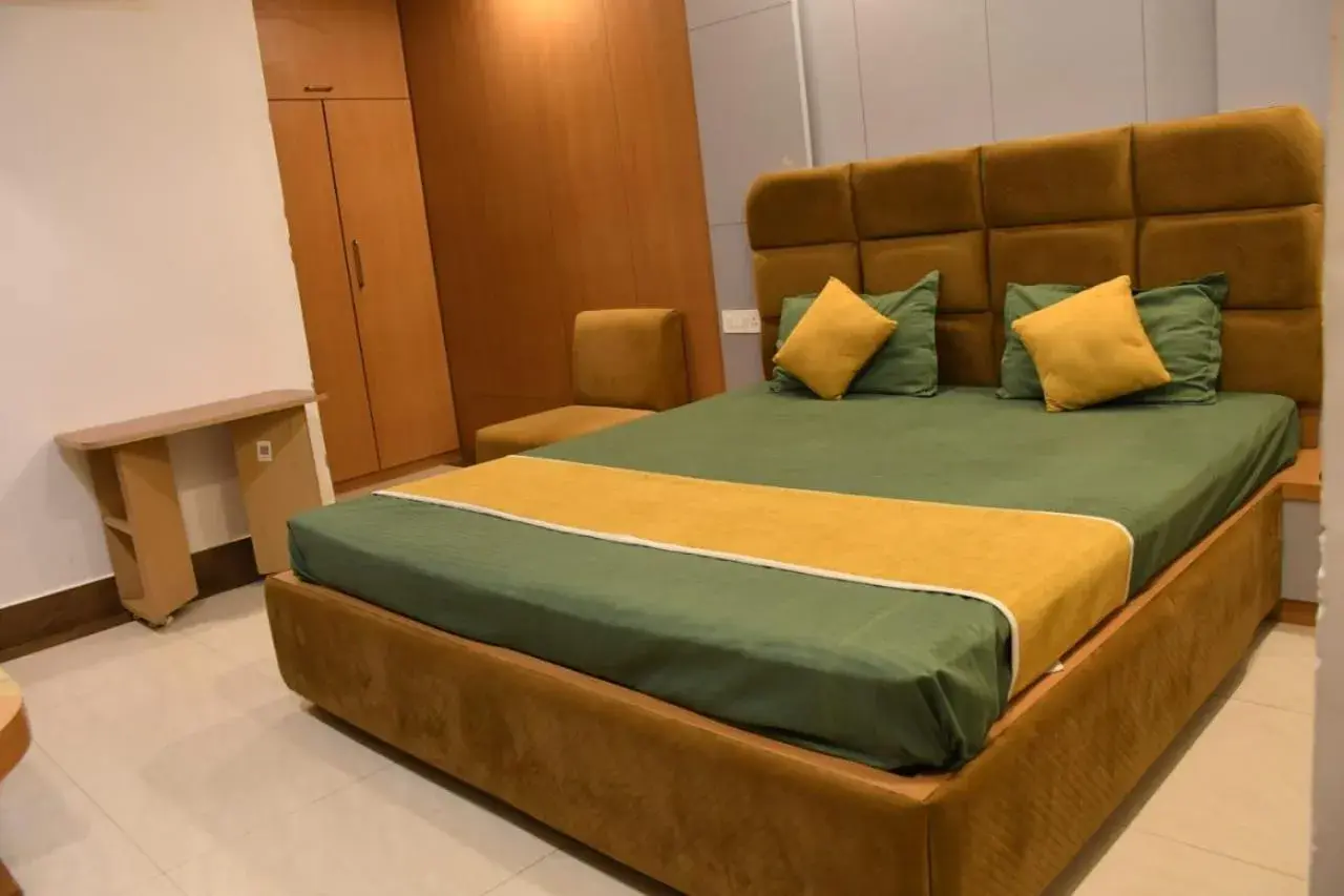 Bed in Hotel Golden Continental Bed in Hotel Golden Continental