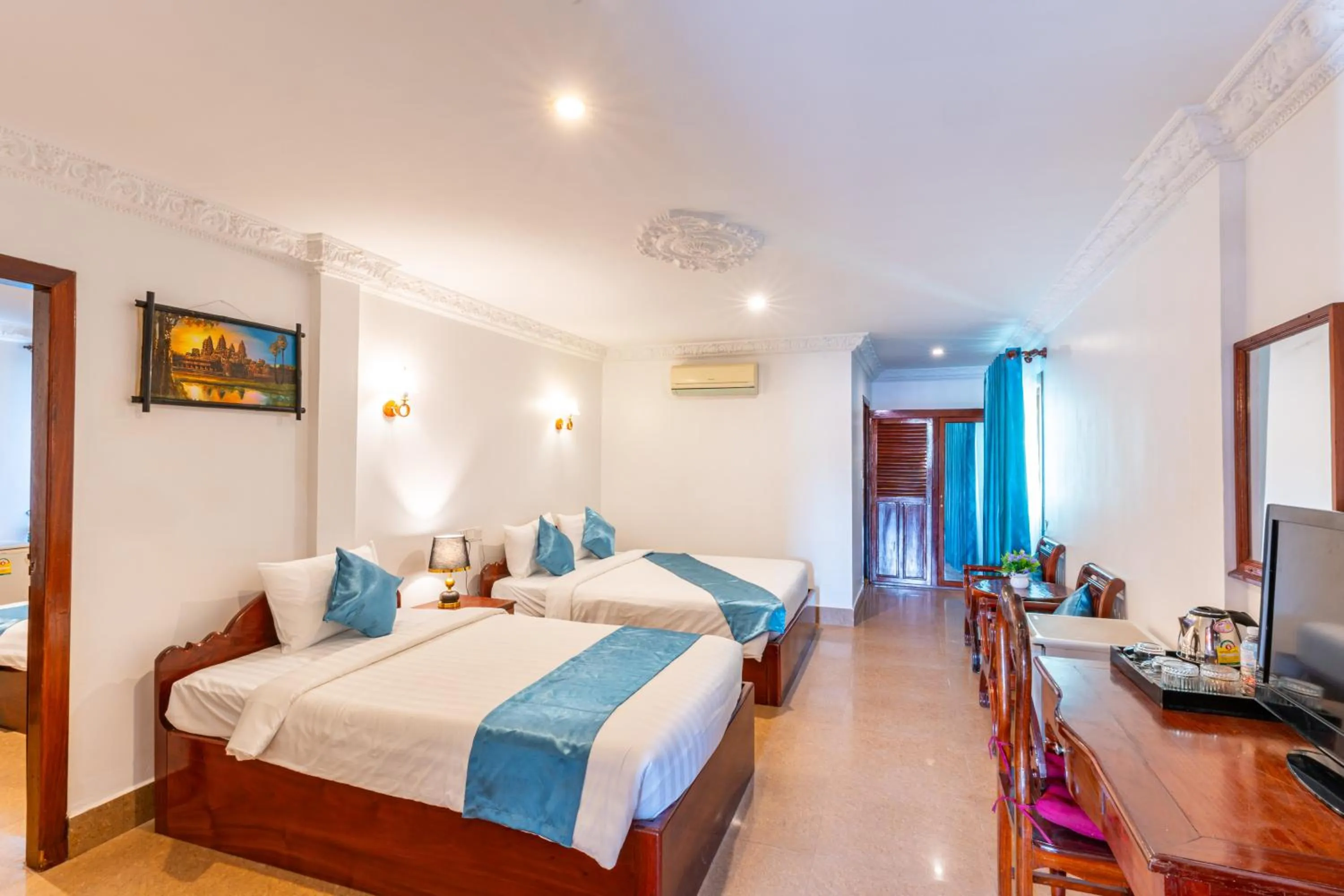 Family, Bed in Rithy Rin Angkor Hotel