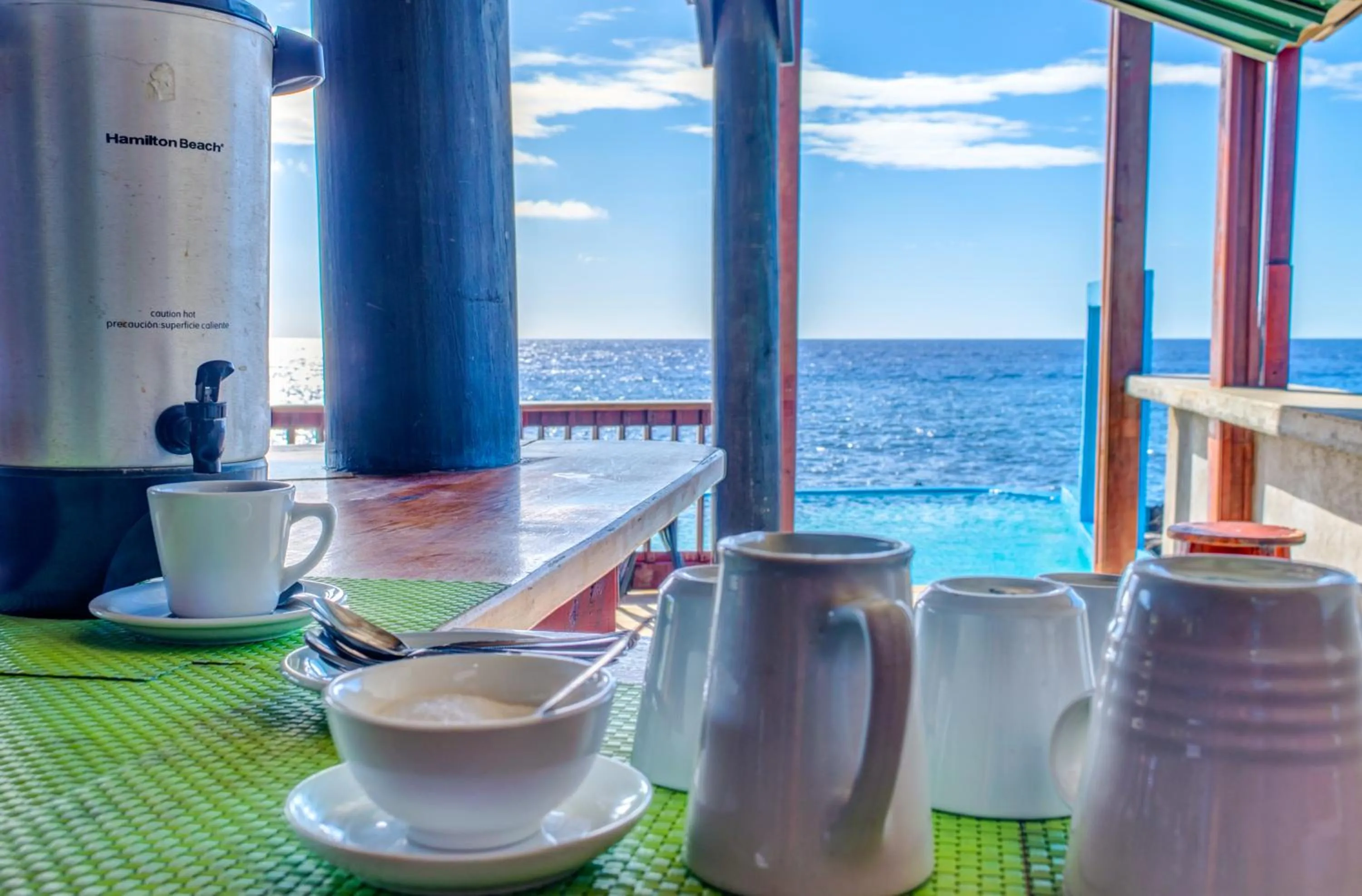 Coffee/tea facilities in Lands End