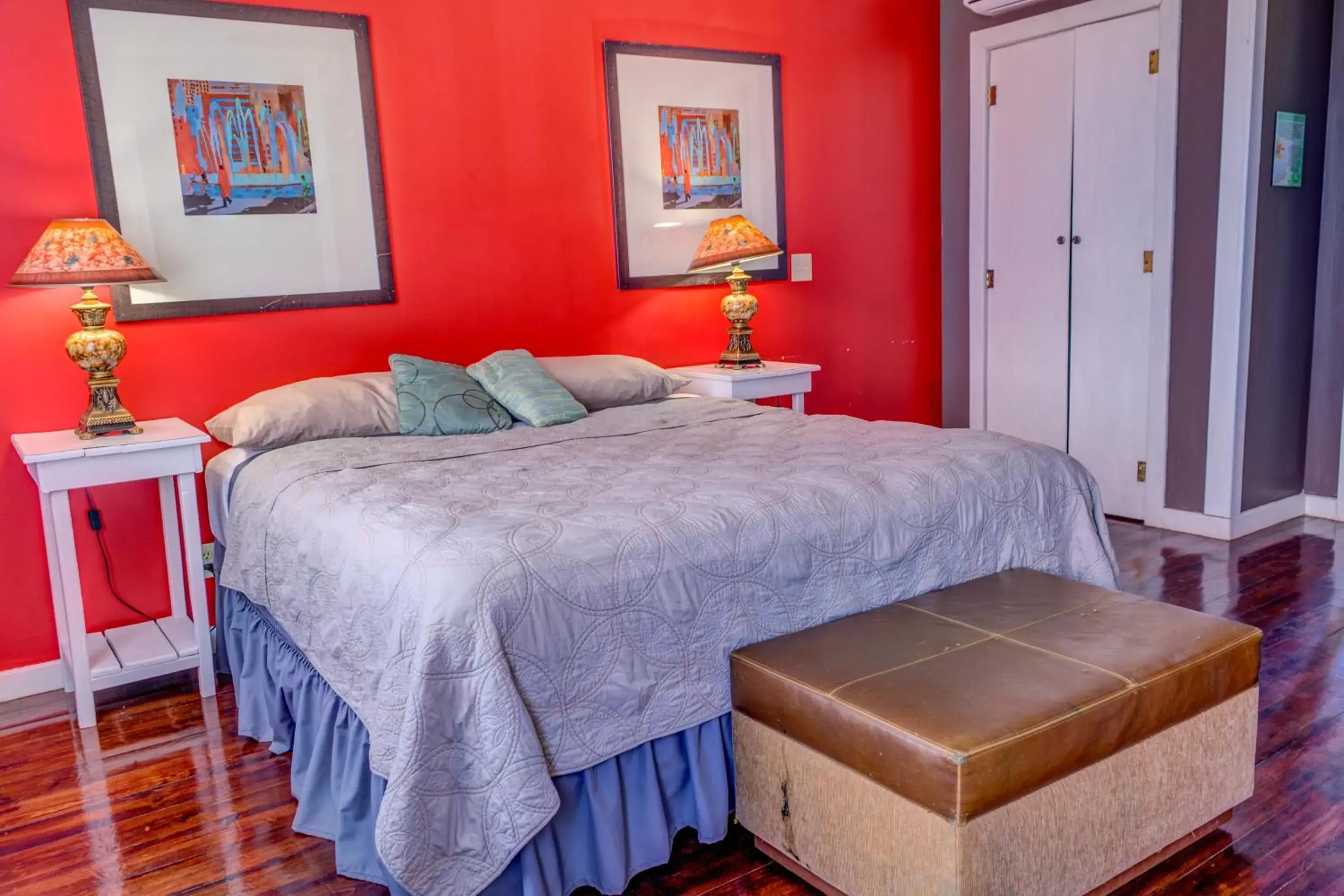 Double Room with Sea View in Lands End Double Room with Sea View in Lands End