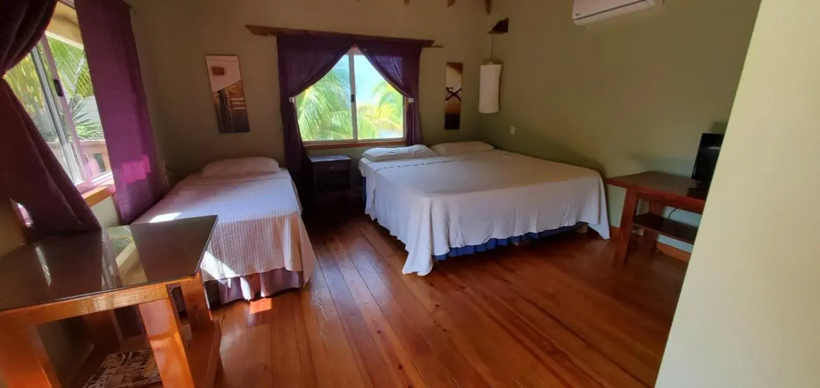 Double Room with Sea View in Lands End Double Room with Sea View in Lands End