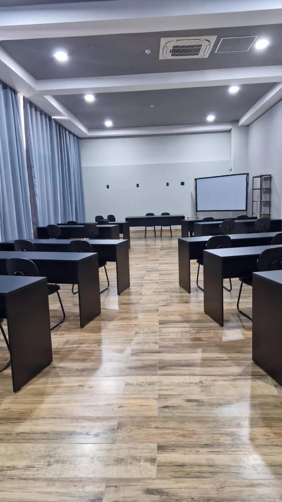 Meeting/conference room in Tulip Inn Bauru