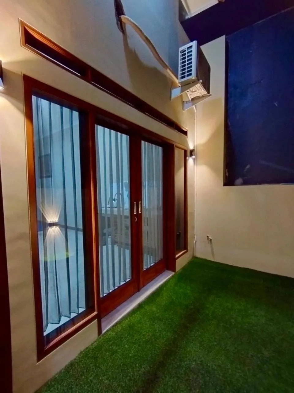 Garden view in Blezz Villa Nirwana Tasik