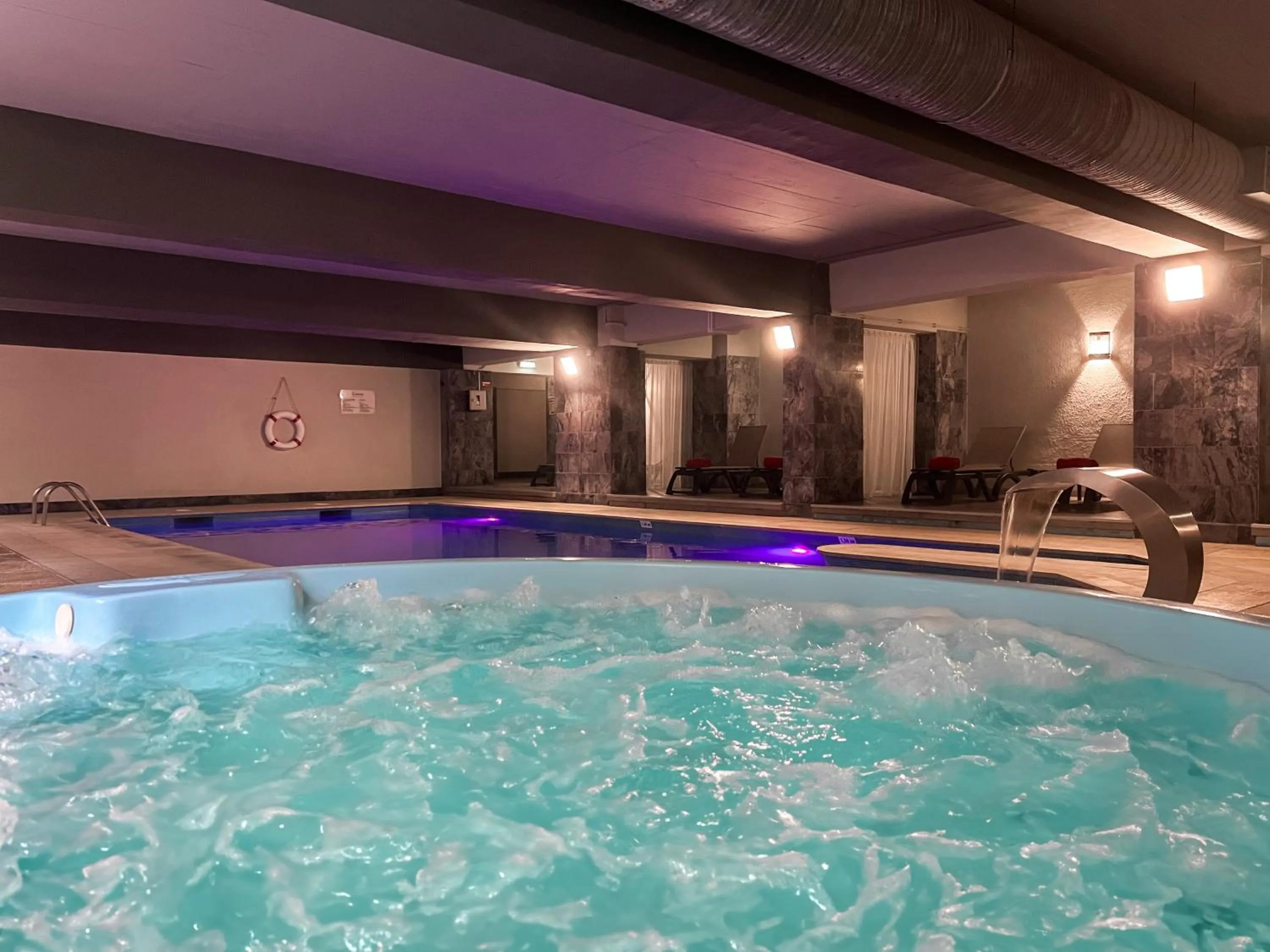 Spa and wellness centre/facilities in Luna Hotel da Oura