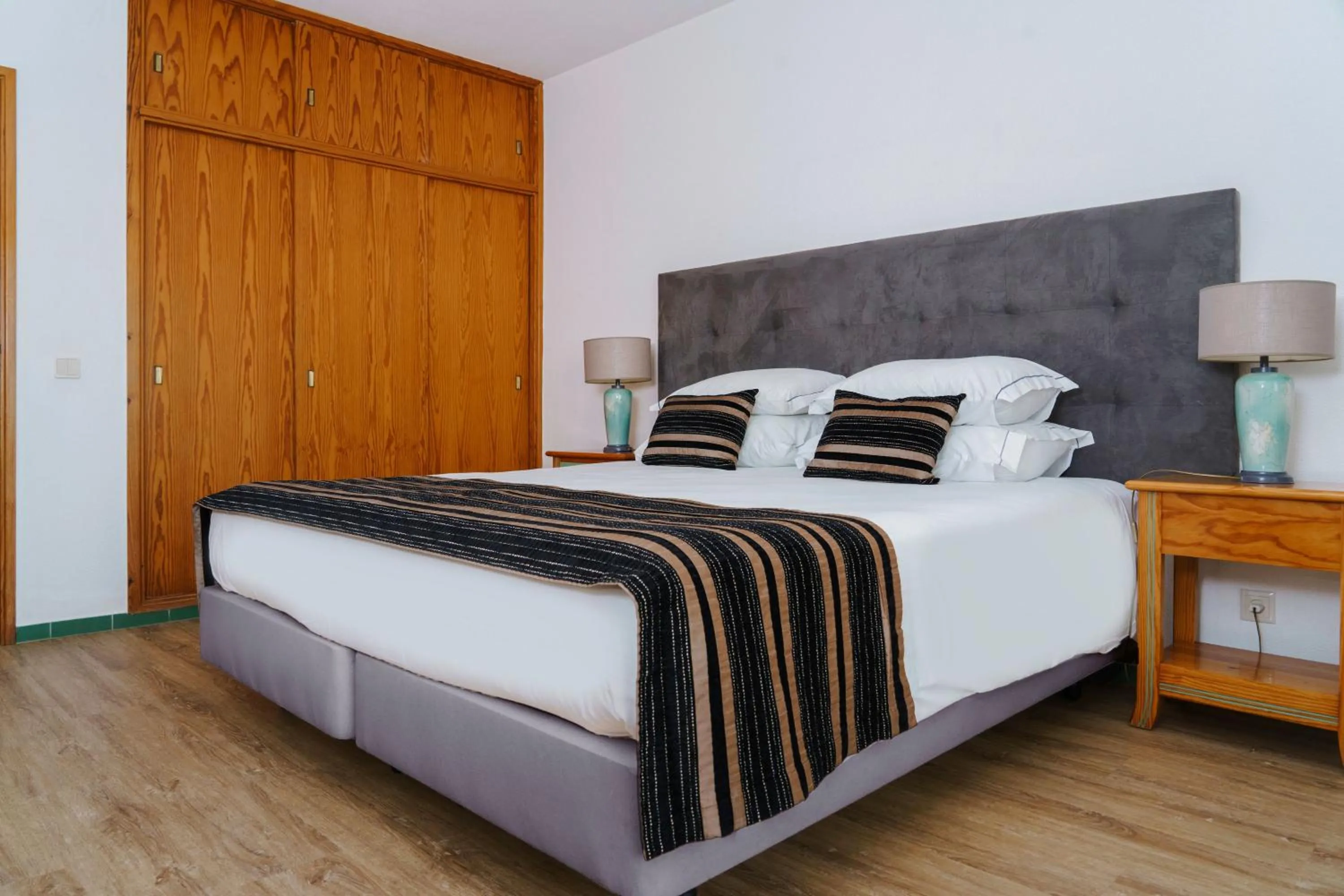 Bed in Luna Hotel da Oura