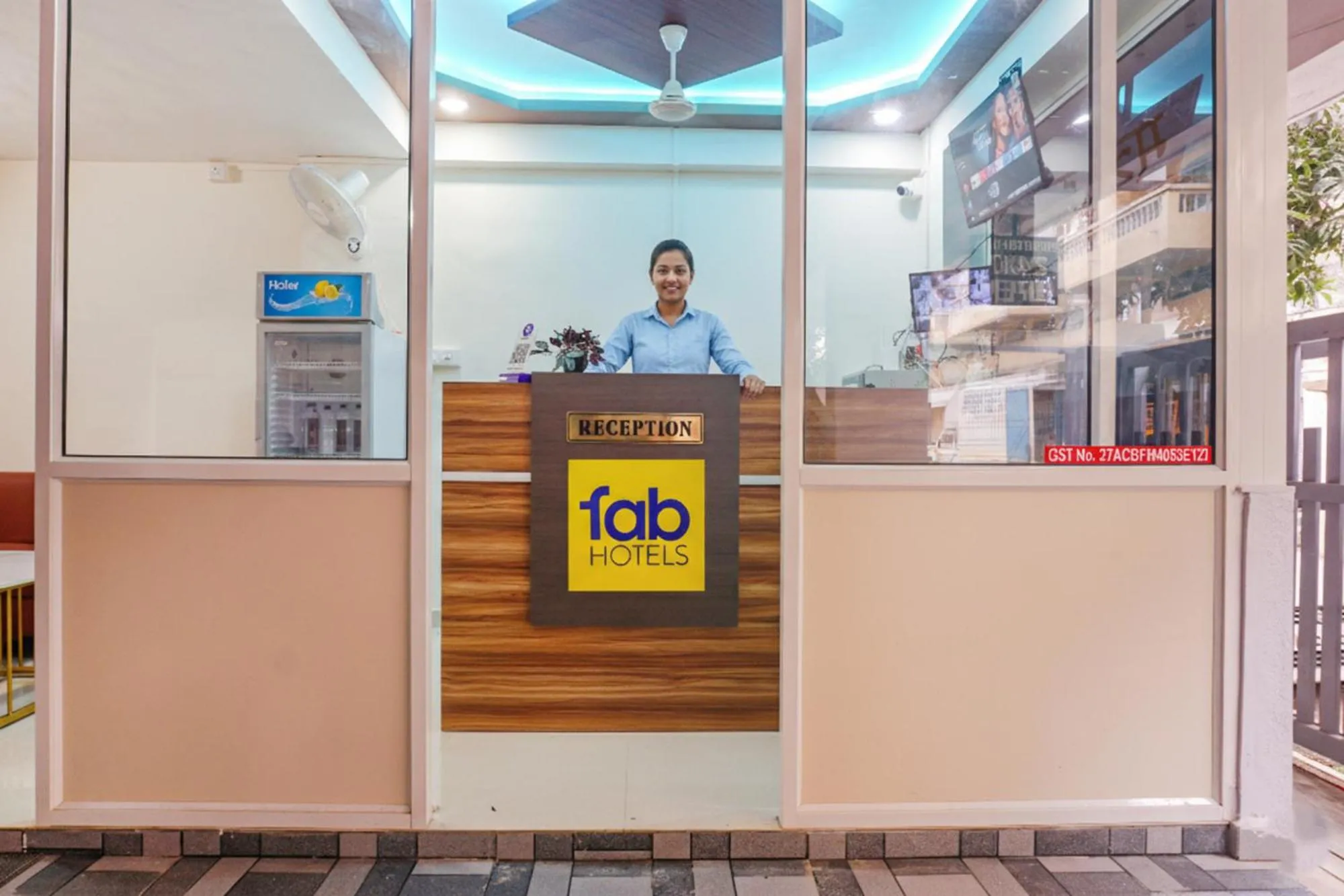 Lobby or reception in Fabhotel The Mantra inn - Nr world trade center