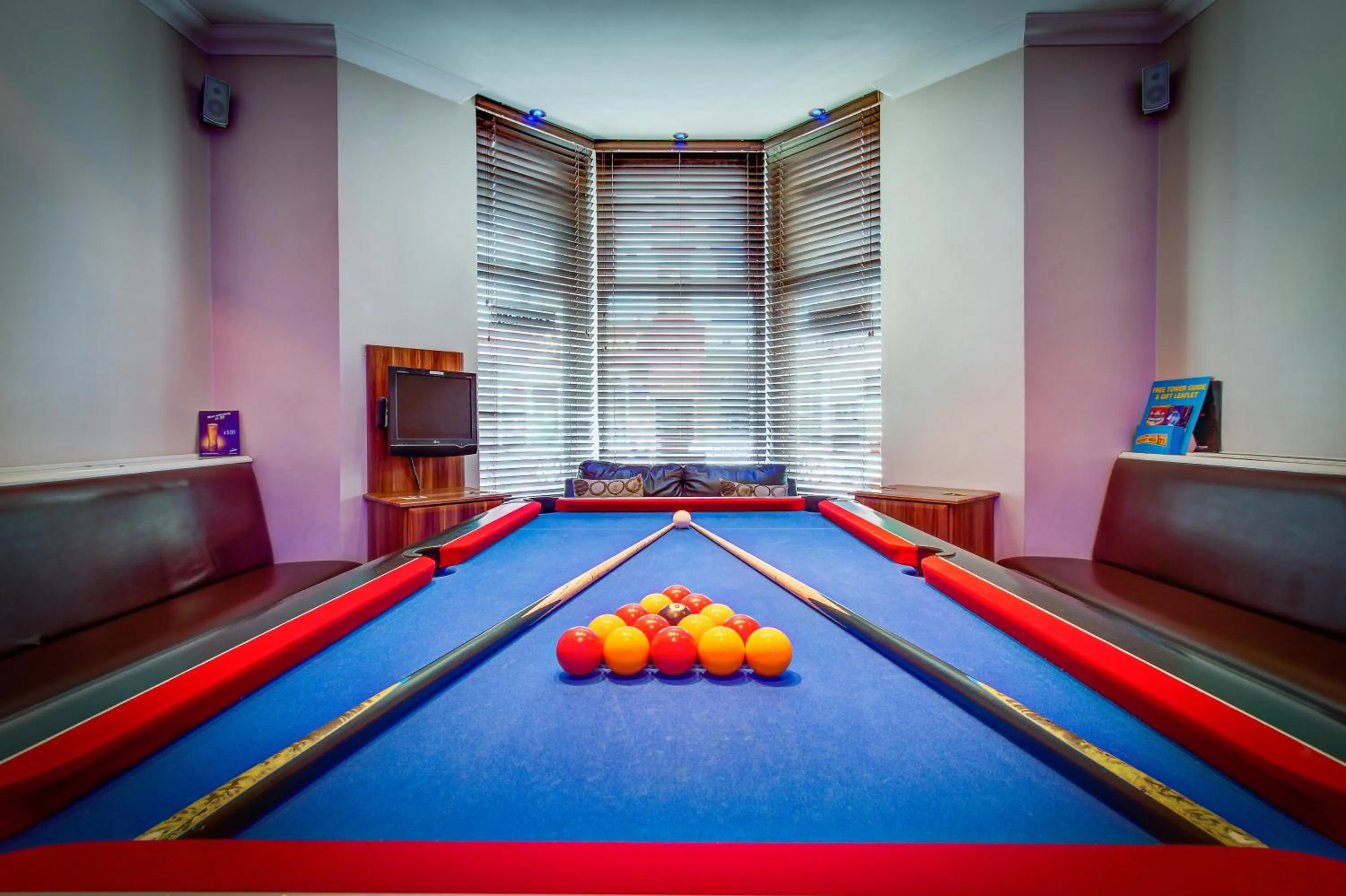 Property building in The Craimar