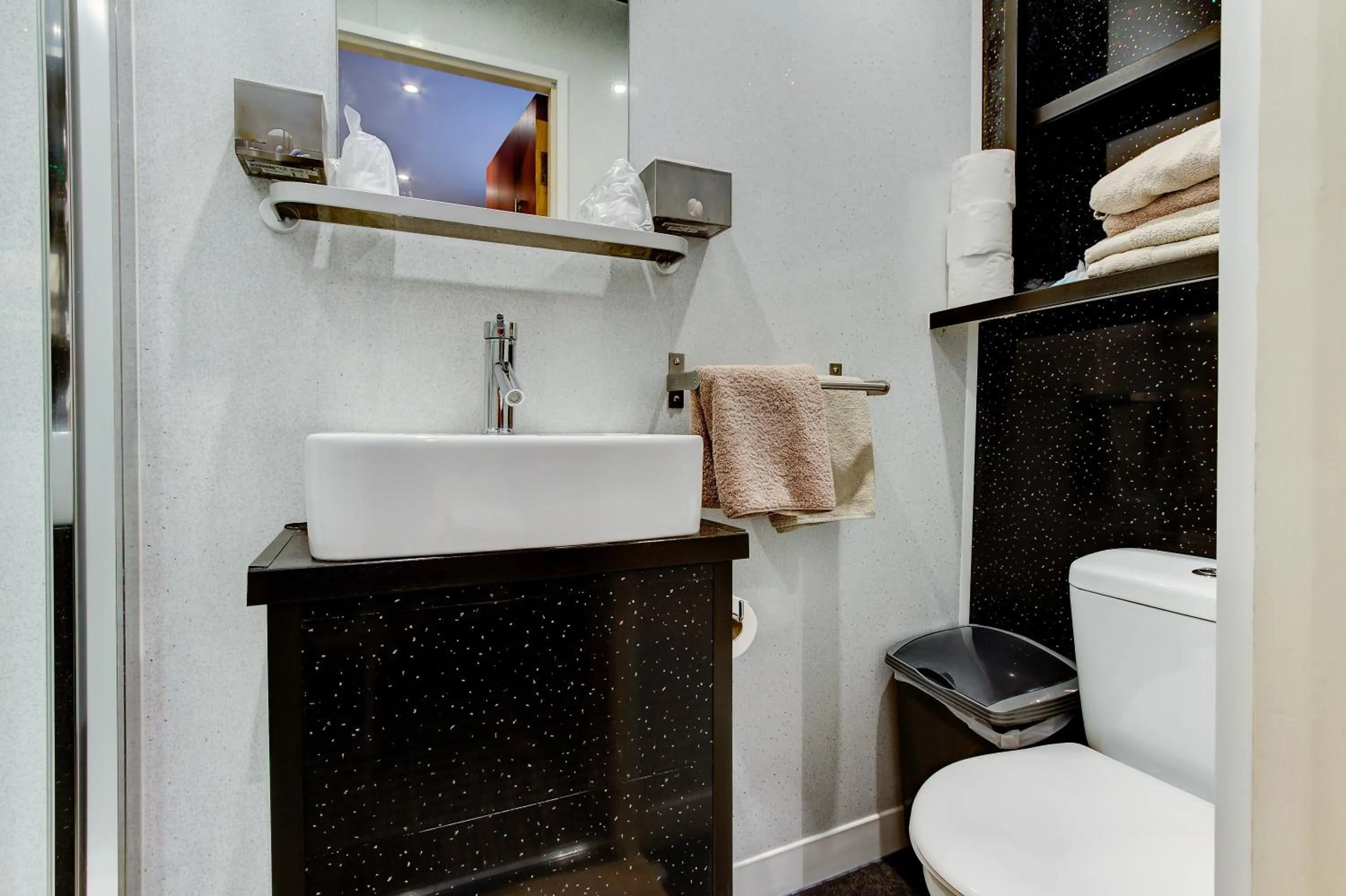 Bathroom in The Craimar